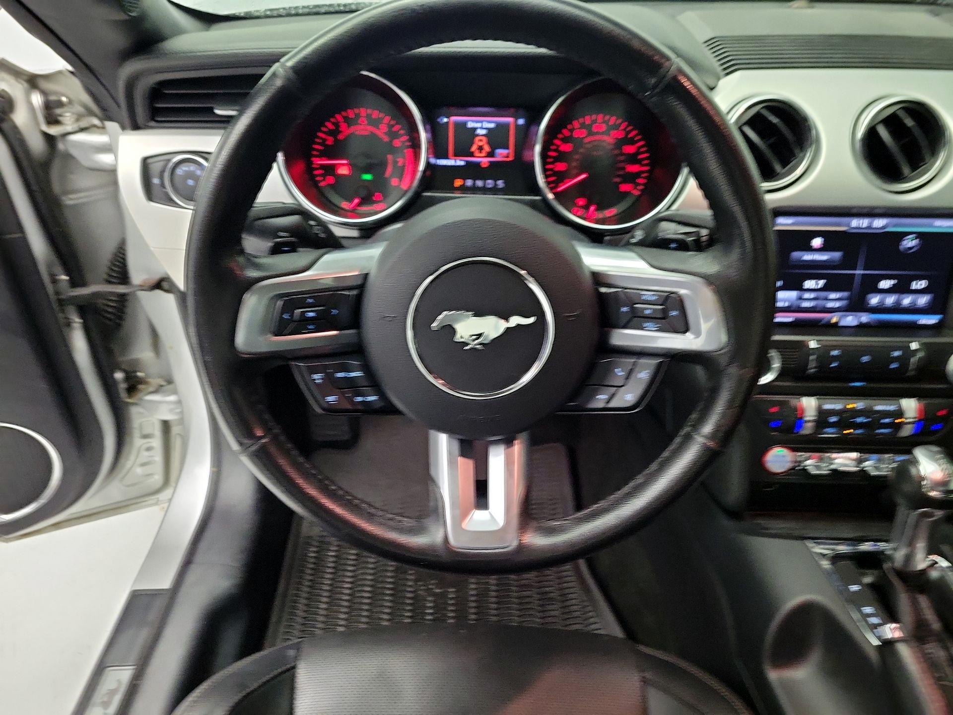 Thumbnail: 2015 Ford Mustang - 10