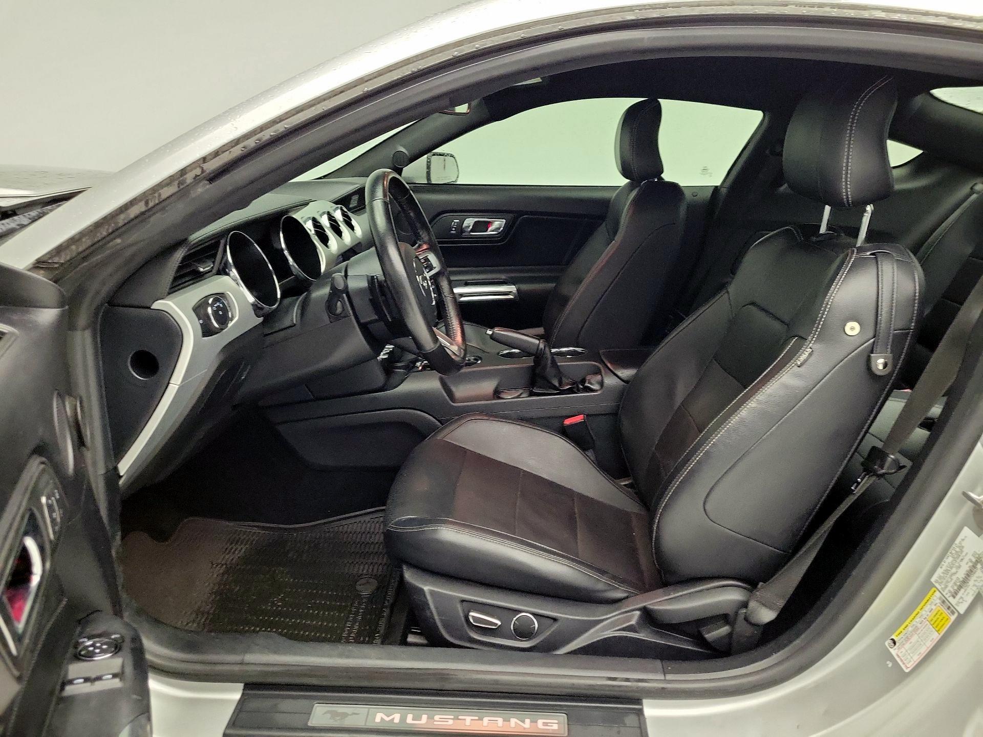 Thumbnail: 2015 Ford Mustang - 11
