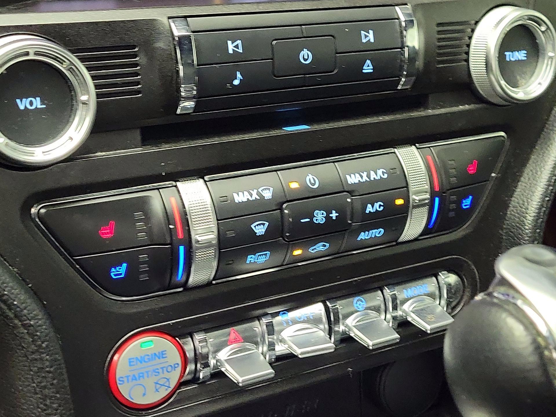 Thumbnail: 2015 Ford Mustang - 16