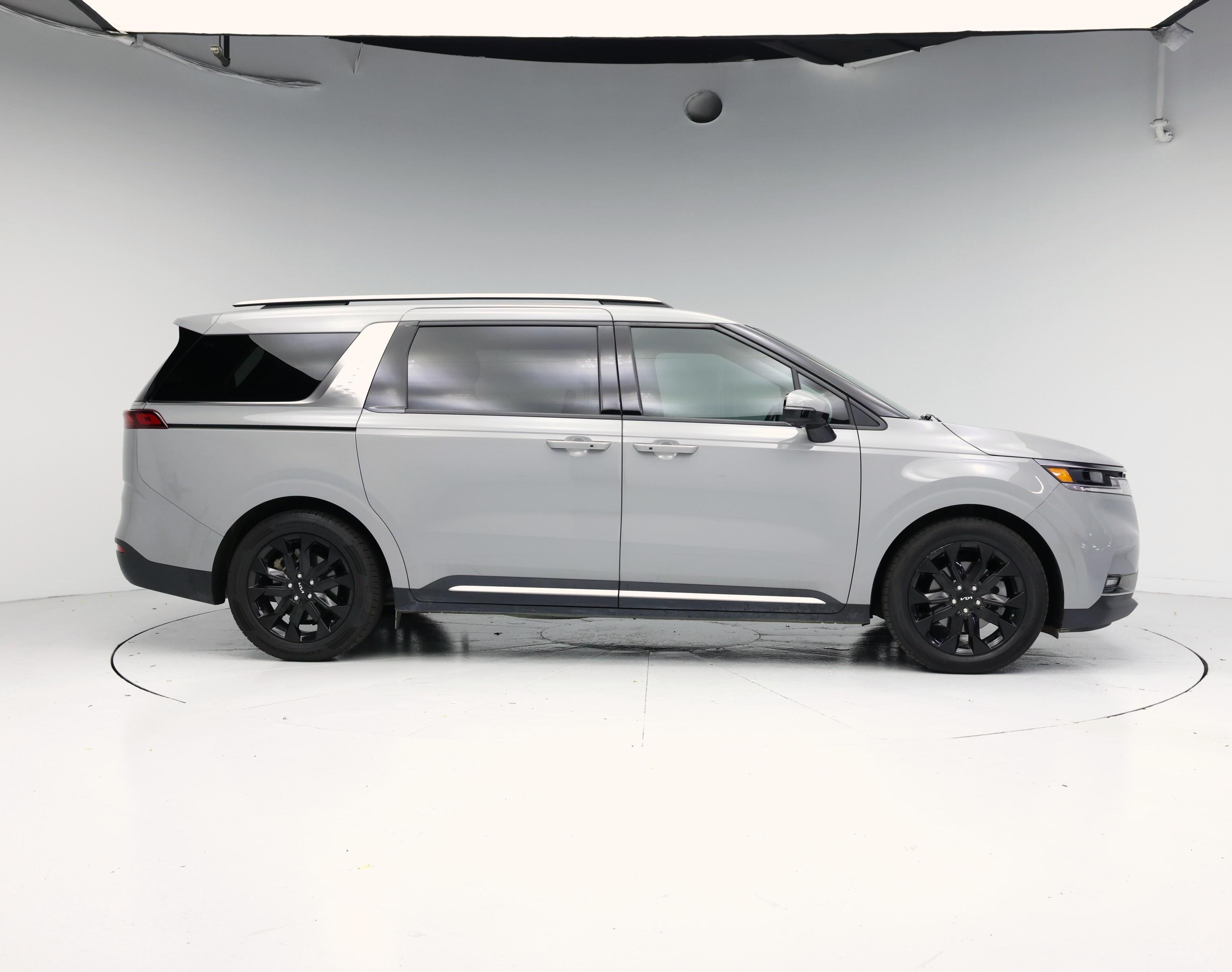 Thumbnail: 2024 Kia Carnival - 7