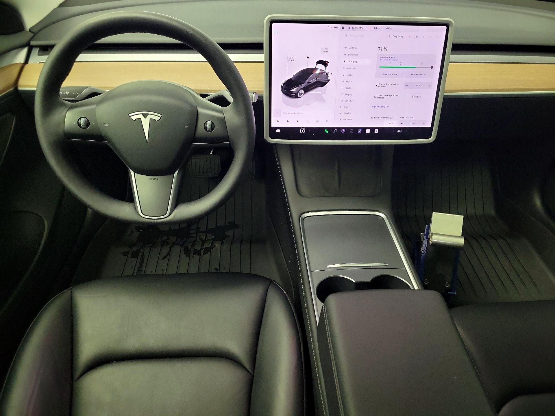 Thumbnail: 2023 Tesla Model 3 - 9