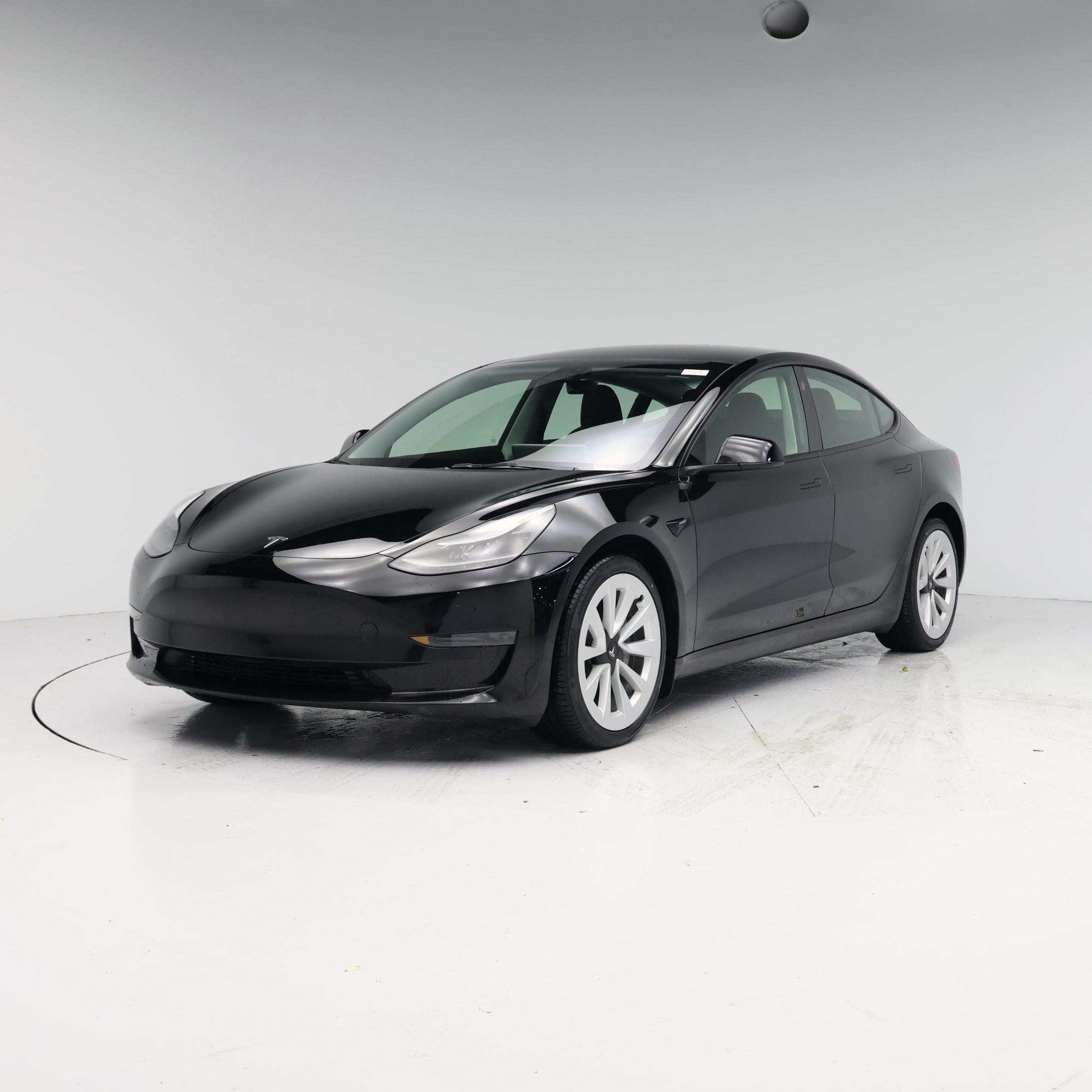 Thumbnail: 2023 Tesla Model 3 - 4