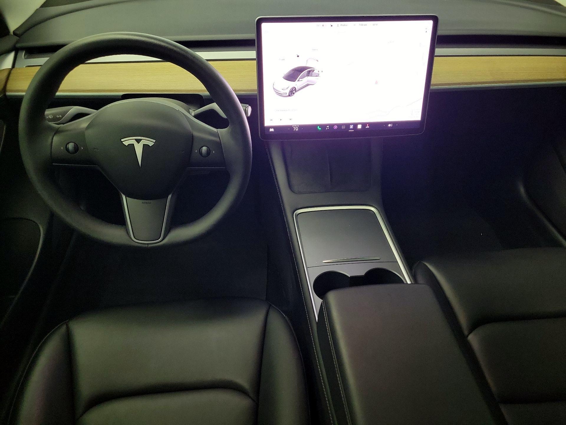 Thumbnail: 2023 Tesla Model 3 - 9