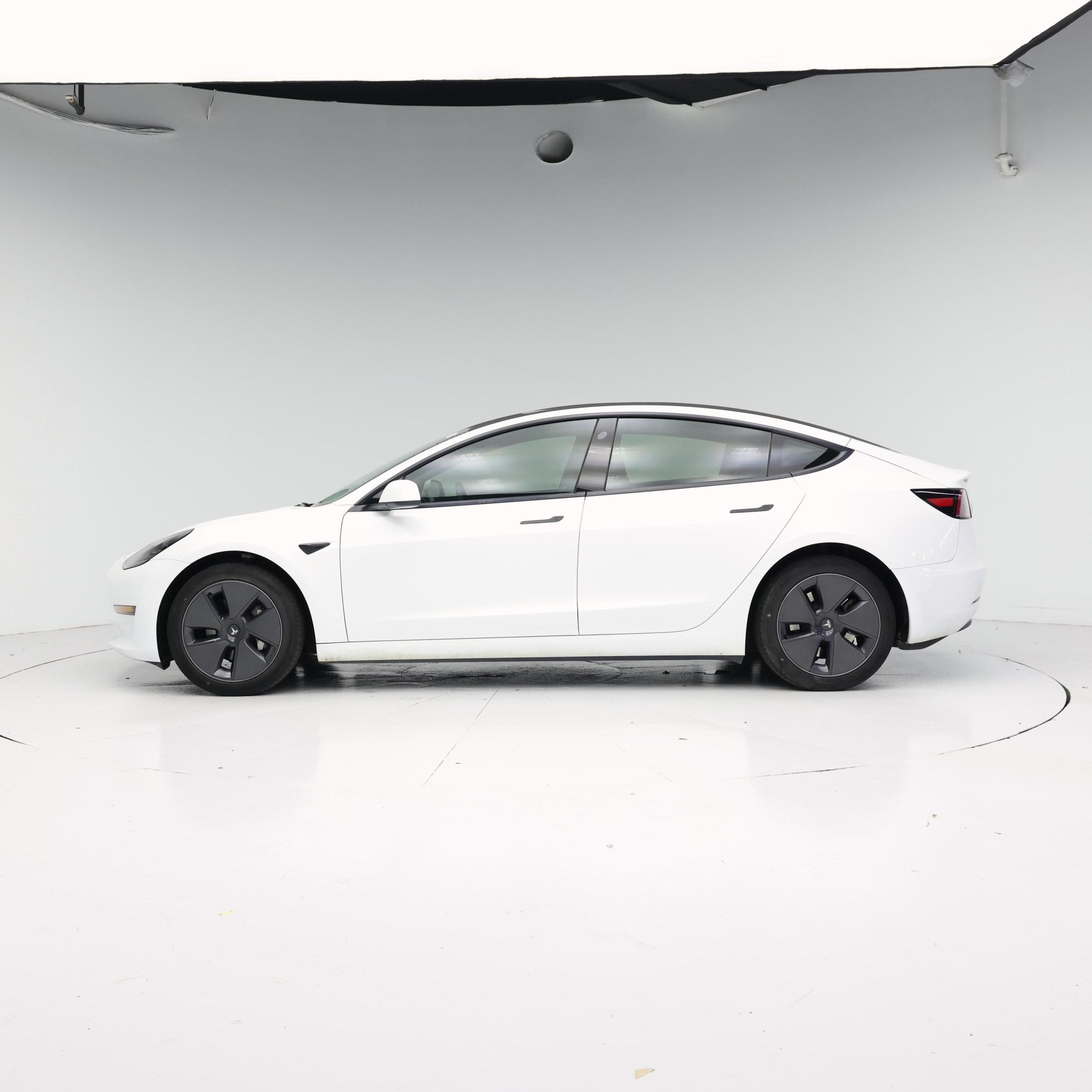 Thumbnail: 2023 Tesla Model 3 - 3