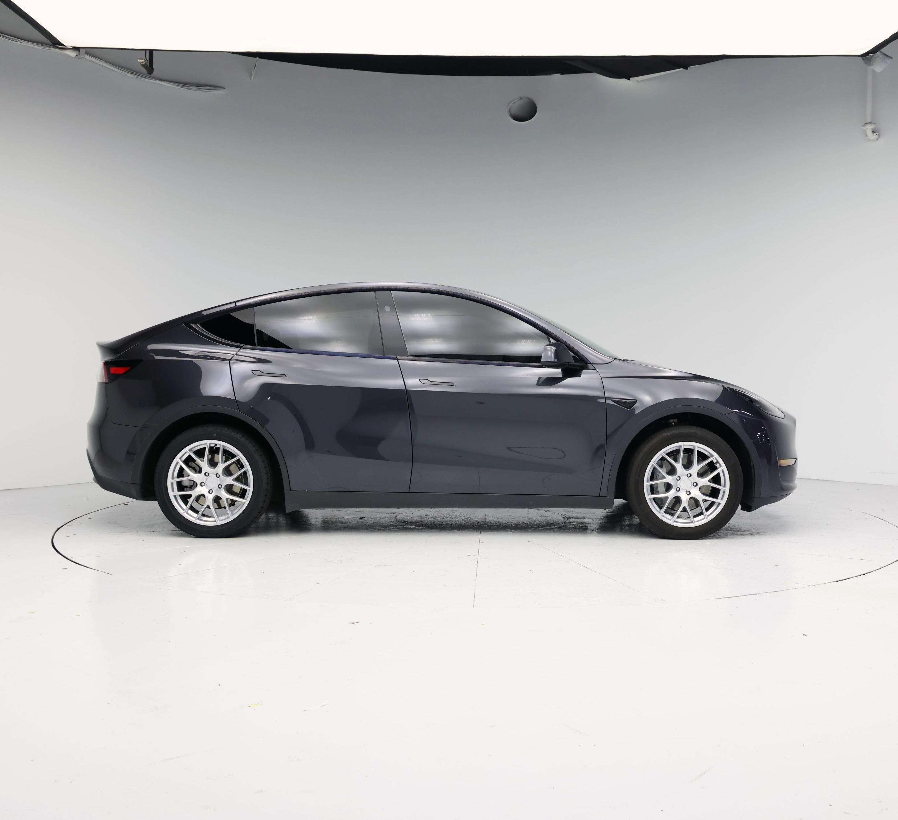 Thumbnail: 2024 Tesla Model Y - 7