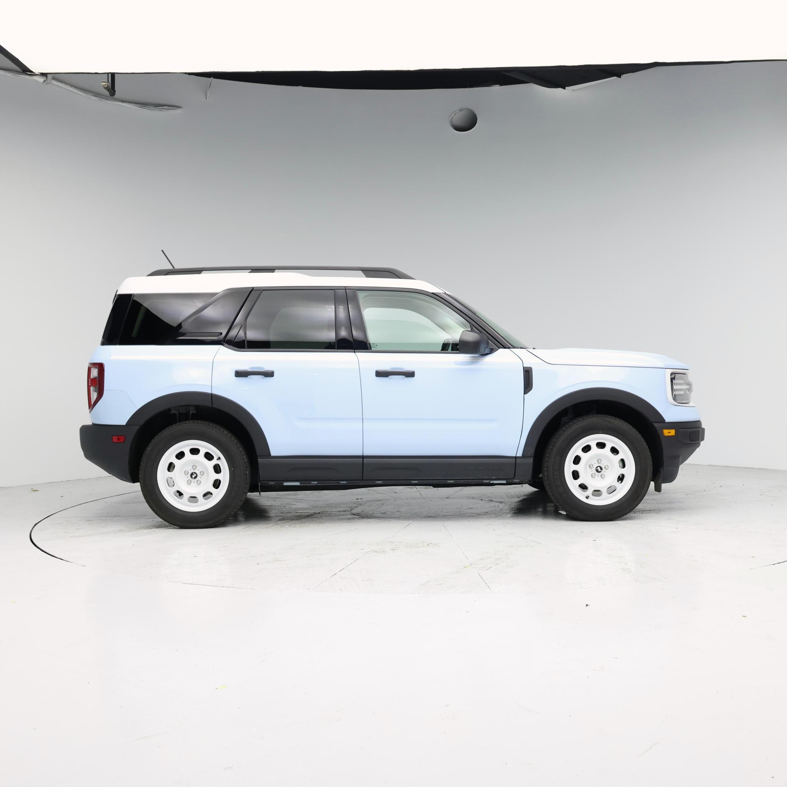 Thumbnail: 2023 Ford Bronco Sport - 7