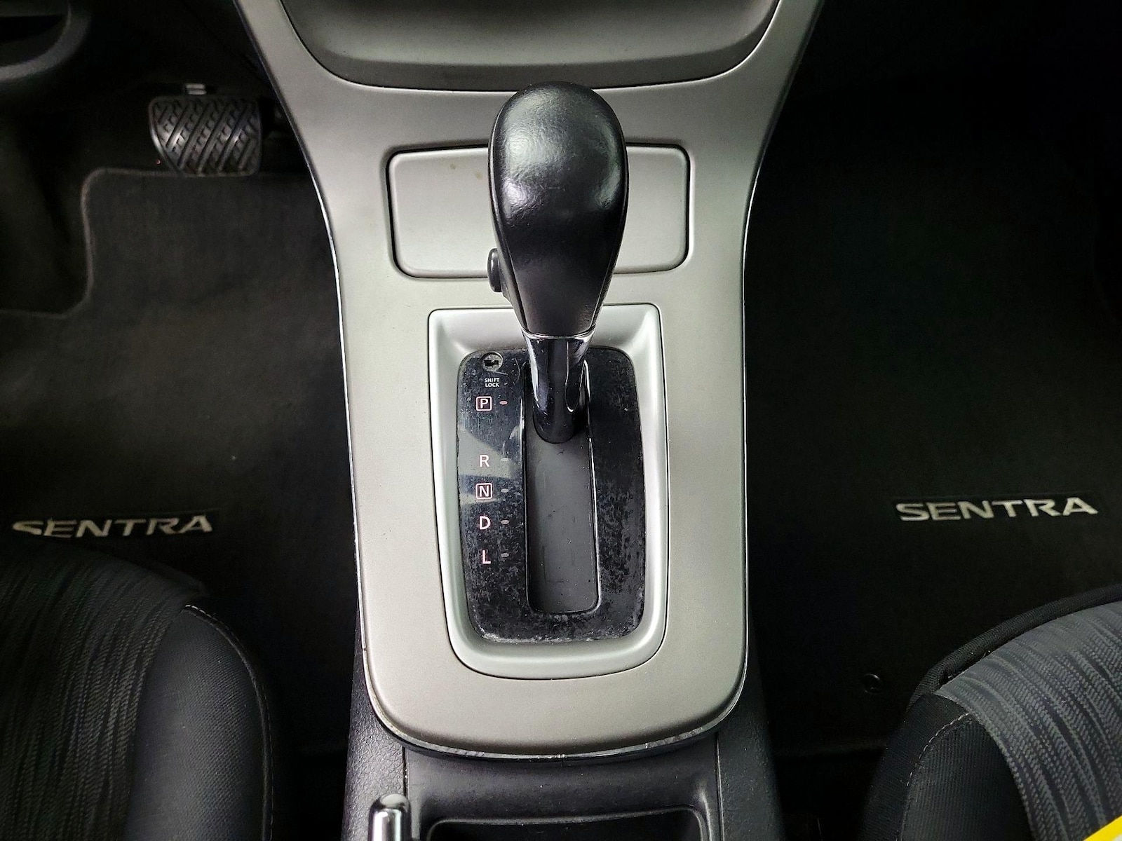 2014 Nissan Sentra SV - Photo 17