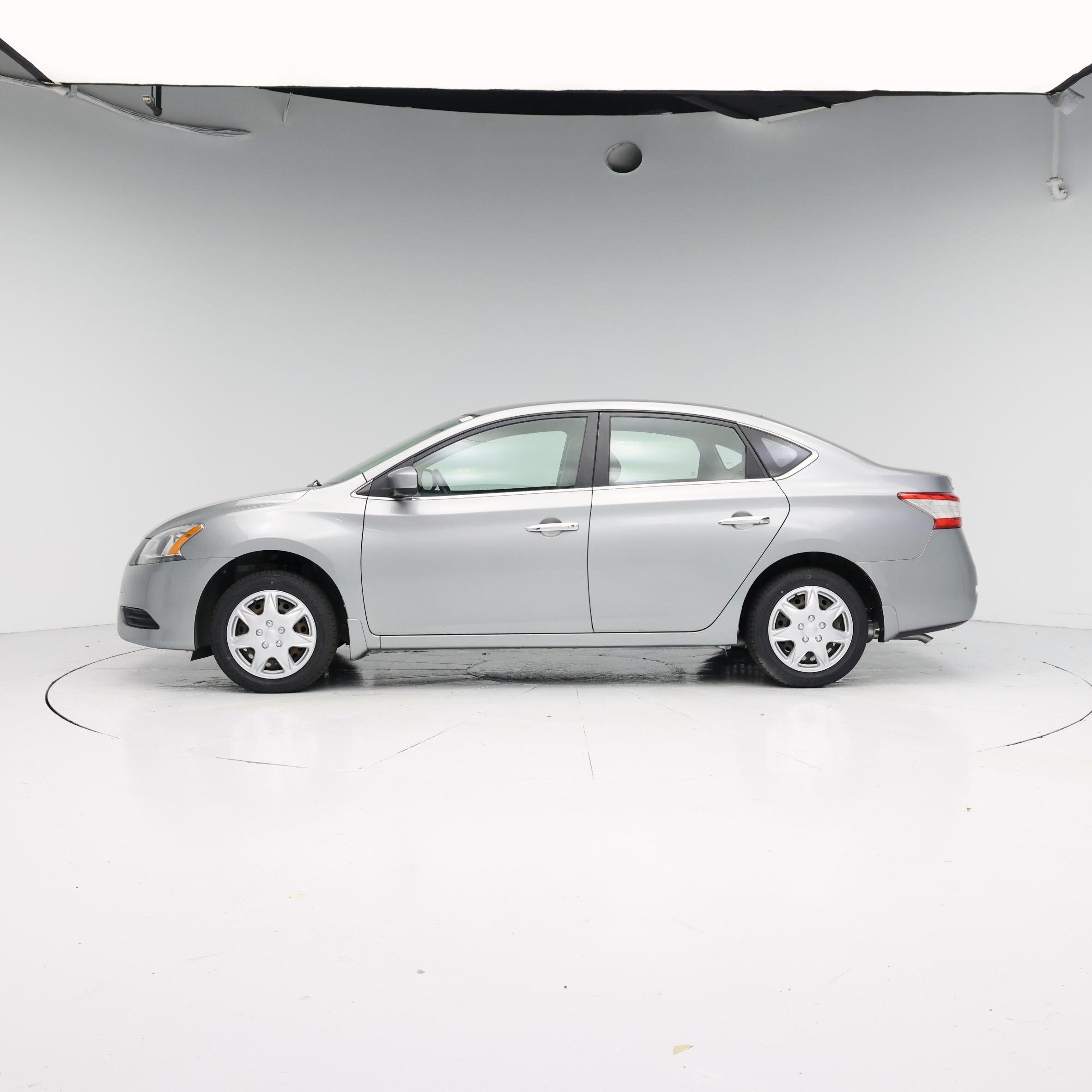 Thumbnail: 2014 Nissan Sentra - 3