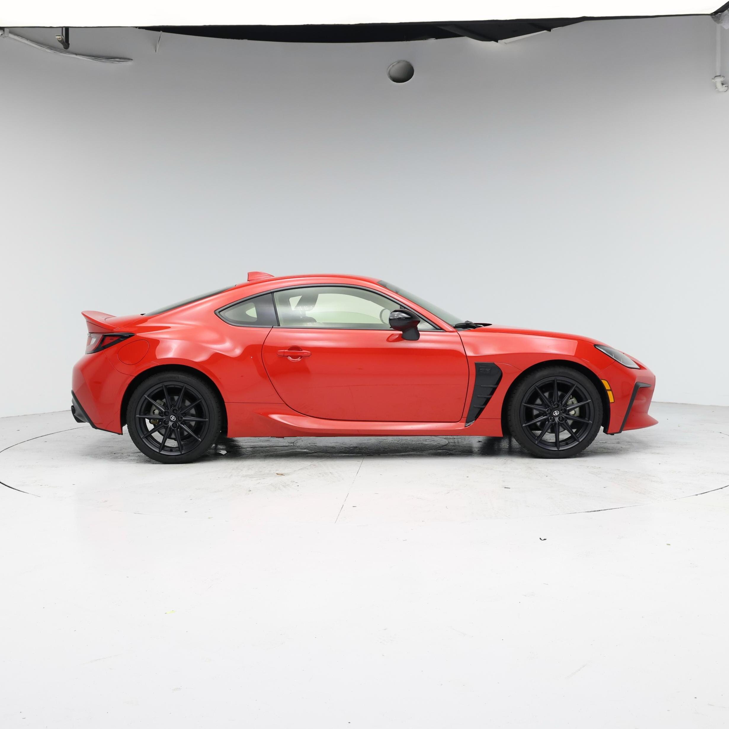 Thumbnail: 2023 Toyota GR86 - 7