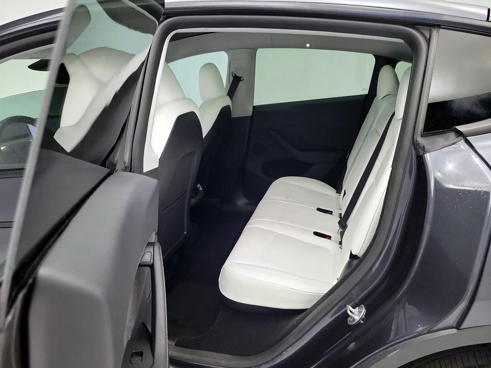 Thumbnail: 2024 Tesla Model Y - 20