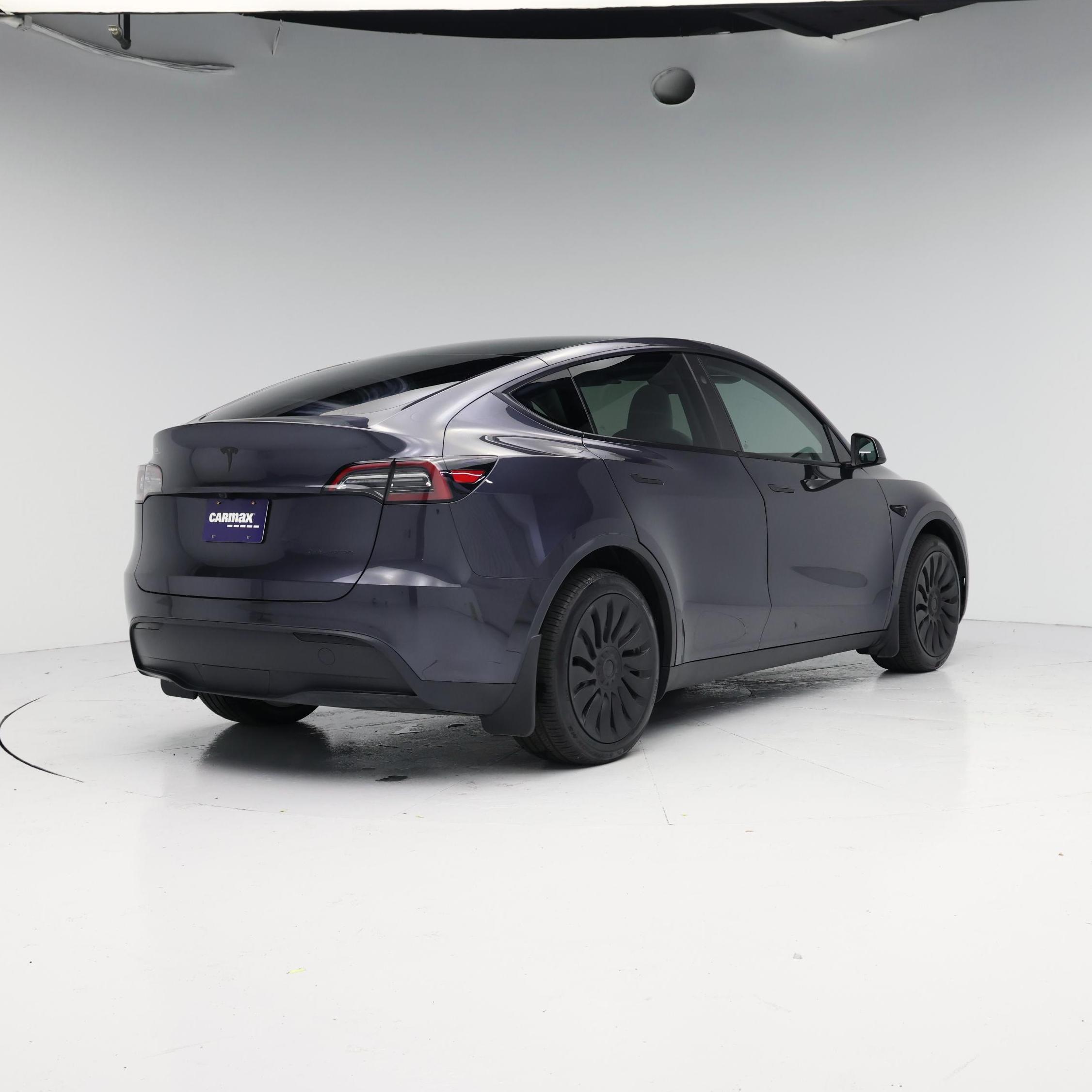 Thumbnail: 2024 Tesla Model Y - 8