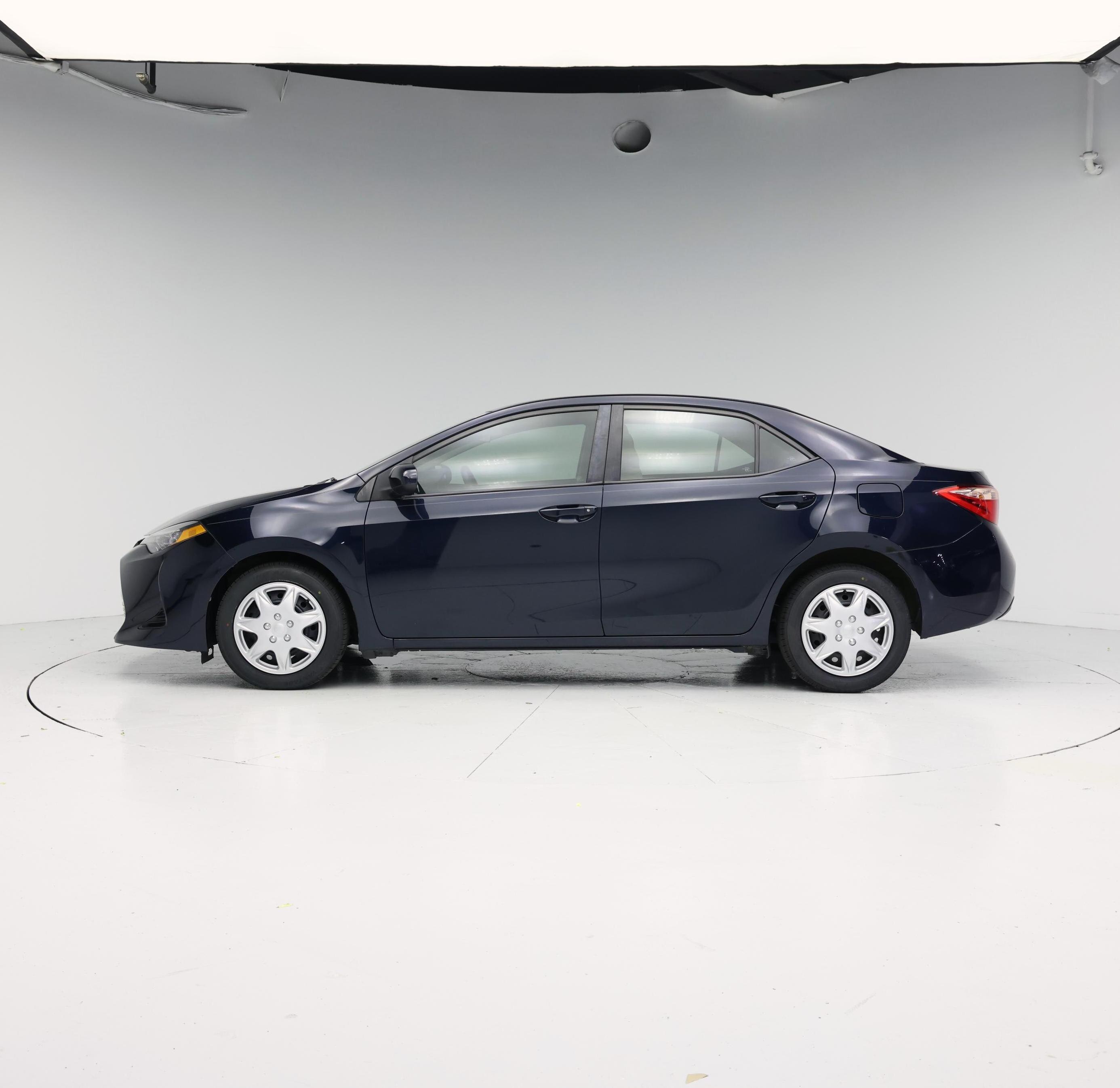 Thumbnail: 2019 Toyota Corolla - 3