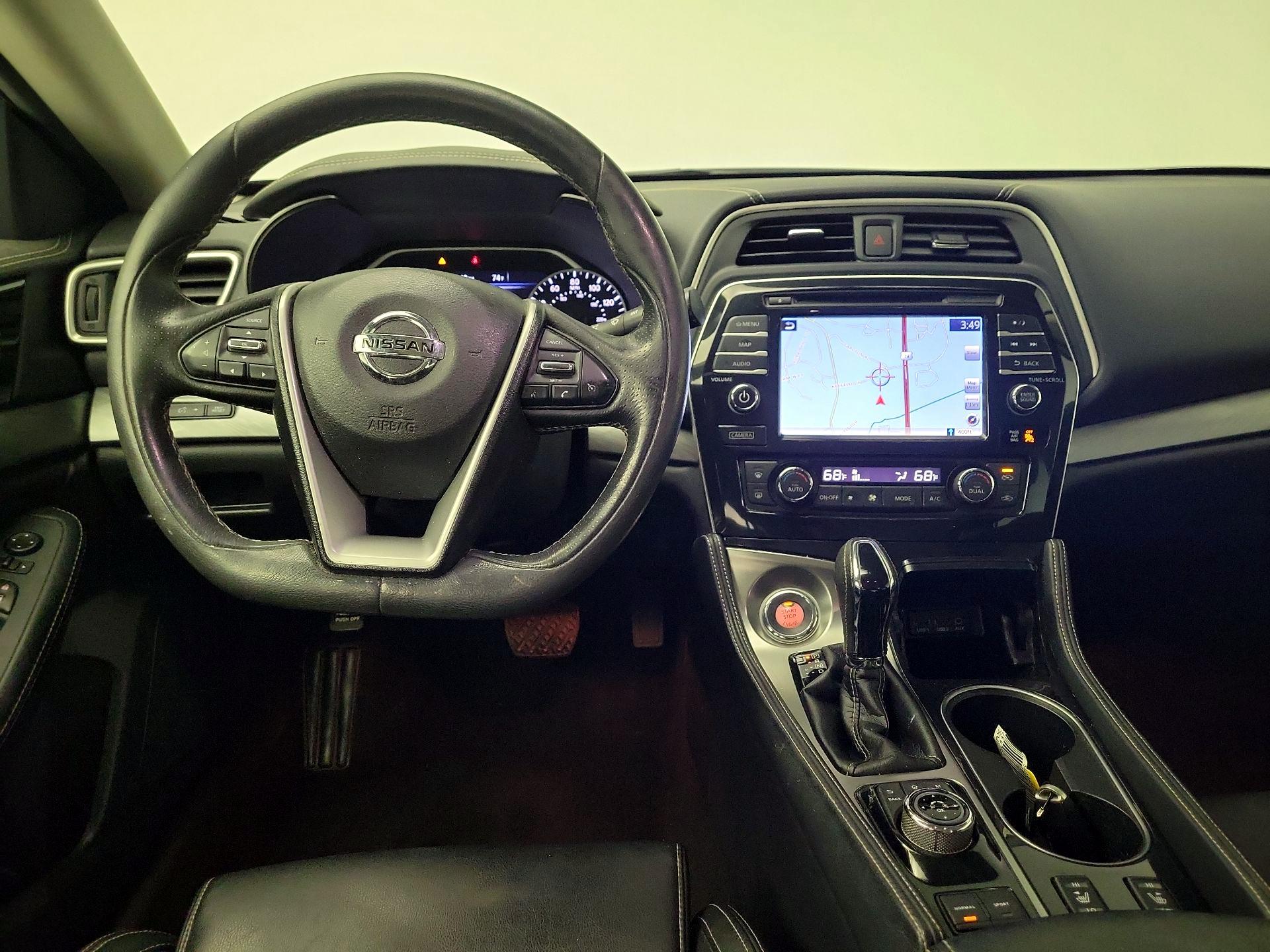 Thumbnail: 2017 Nissan Maxima - 10