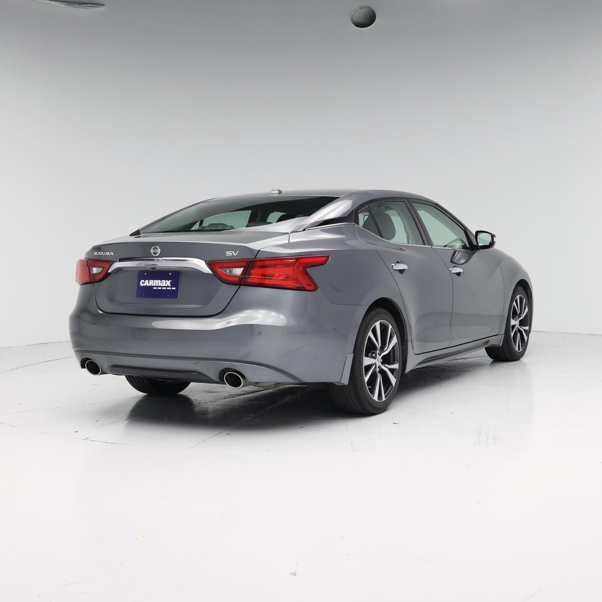 Thumbnail: 2017 Nissan Maxima - 8