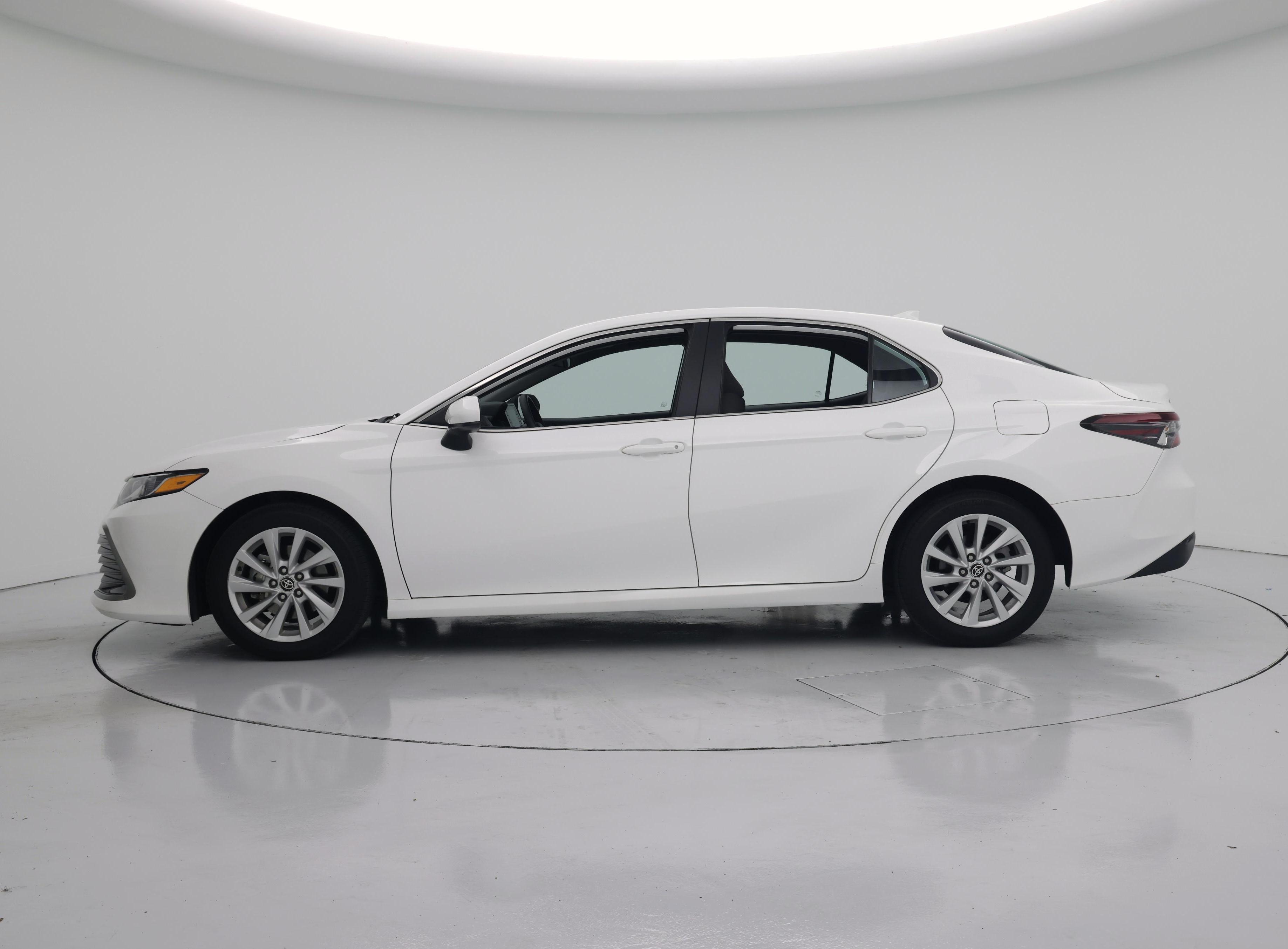Thumbnail: 2023 Toyota Camry - 3