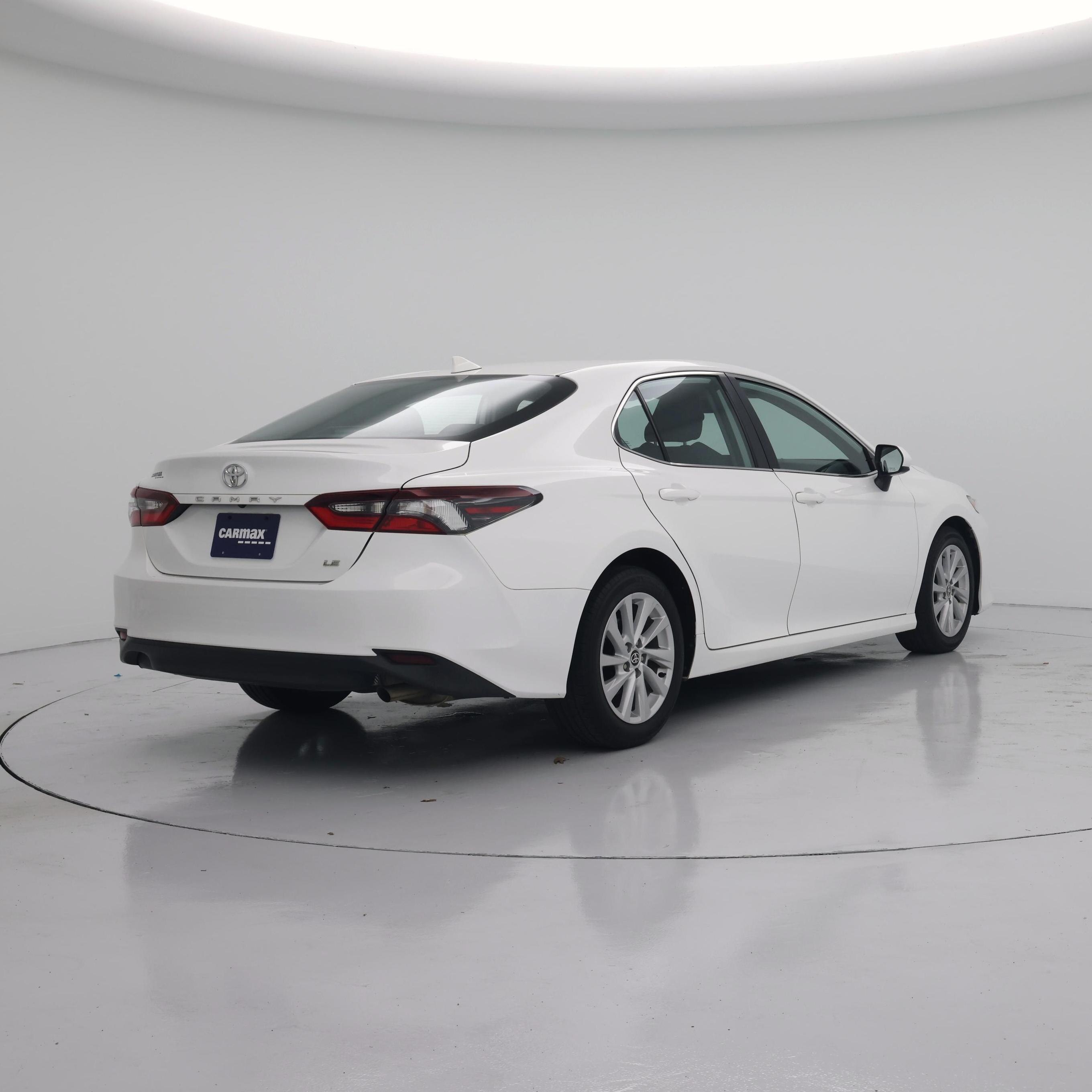 Thumbnail: 2023 Toyota Camry - 8