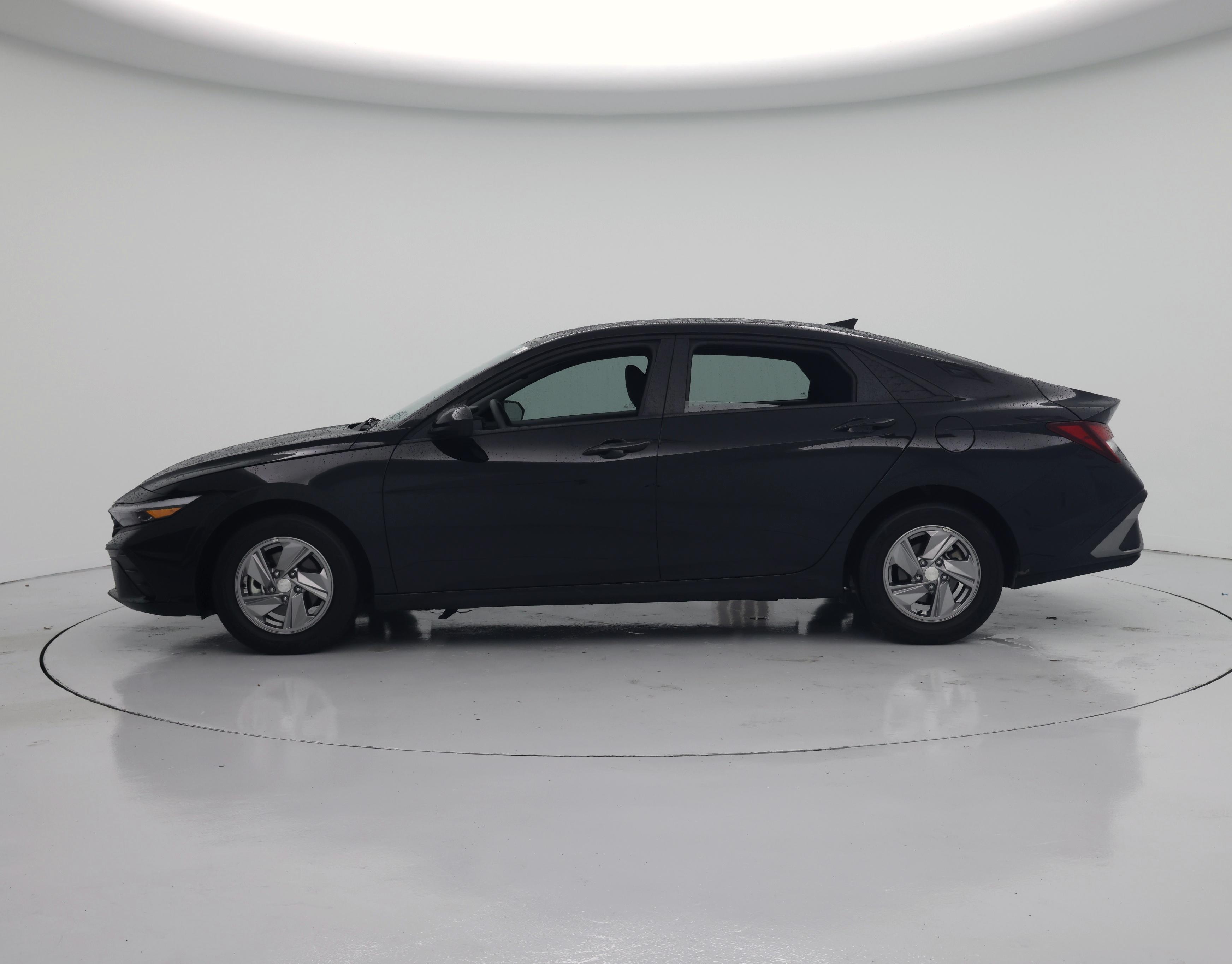 Thumbnail: 2025 Hyundai Elantra - 3