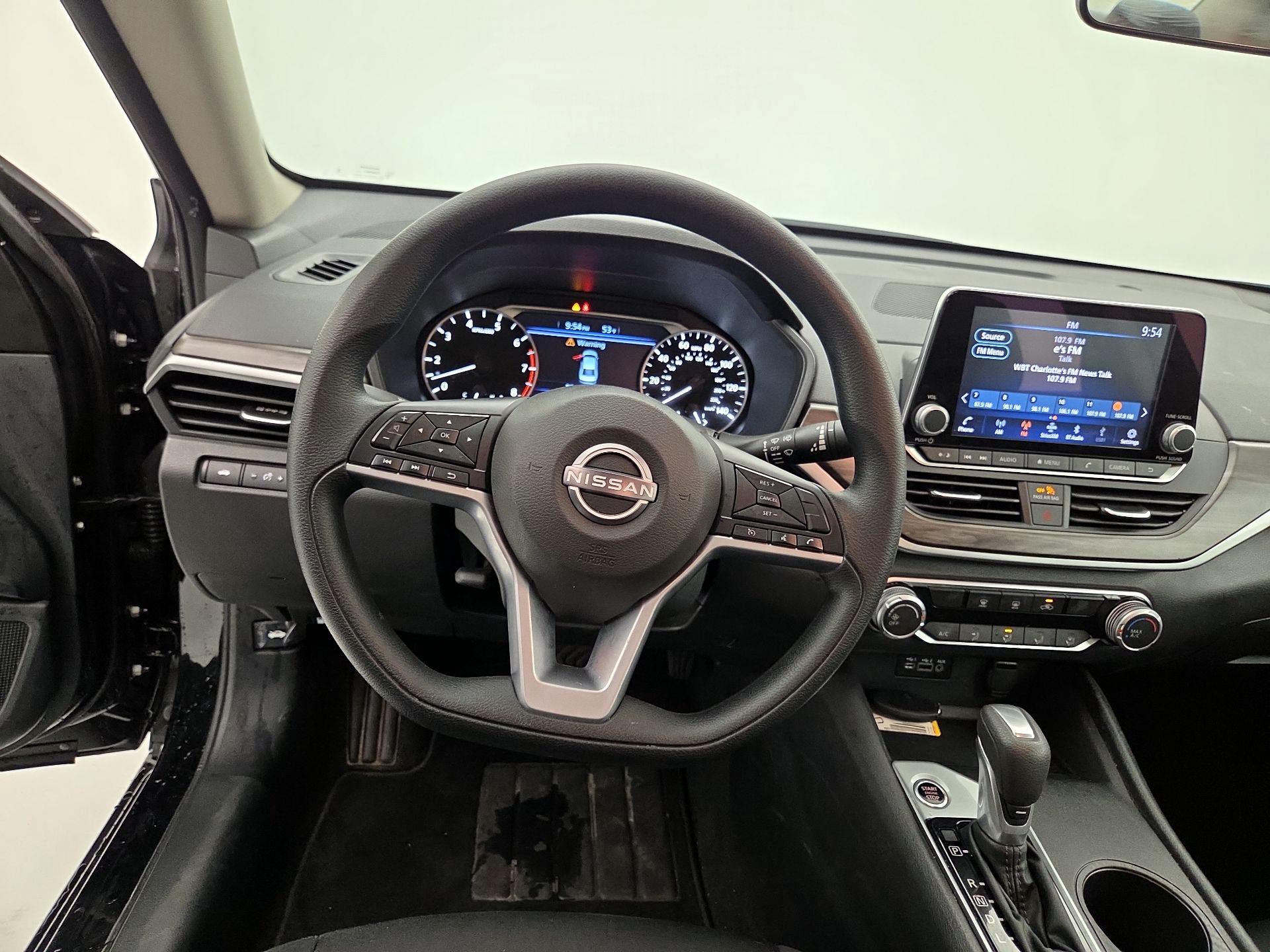 Thumbnail: 2025 Nissan Altima - 10