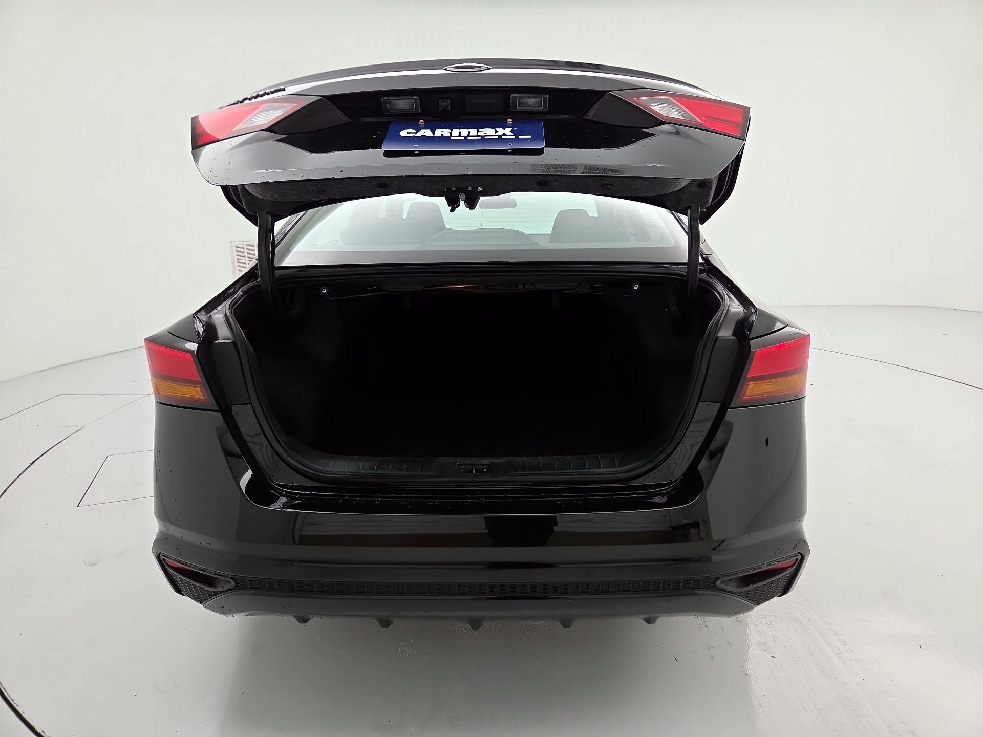Thumbnail: 2025 Nissan Altima - 20