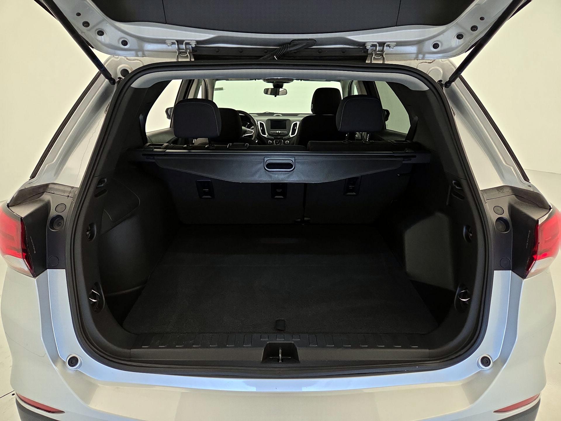 Thumbnail: 2022 Chevrolet Equinox - 20