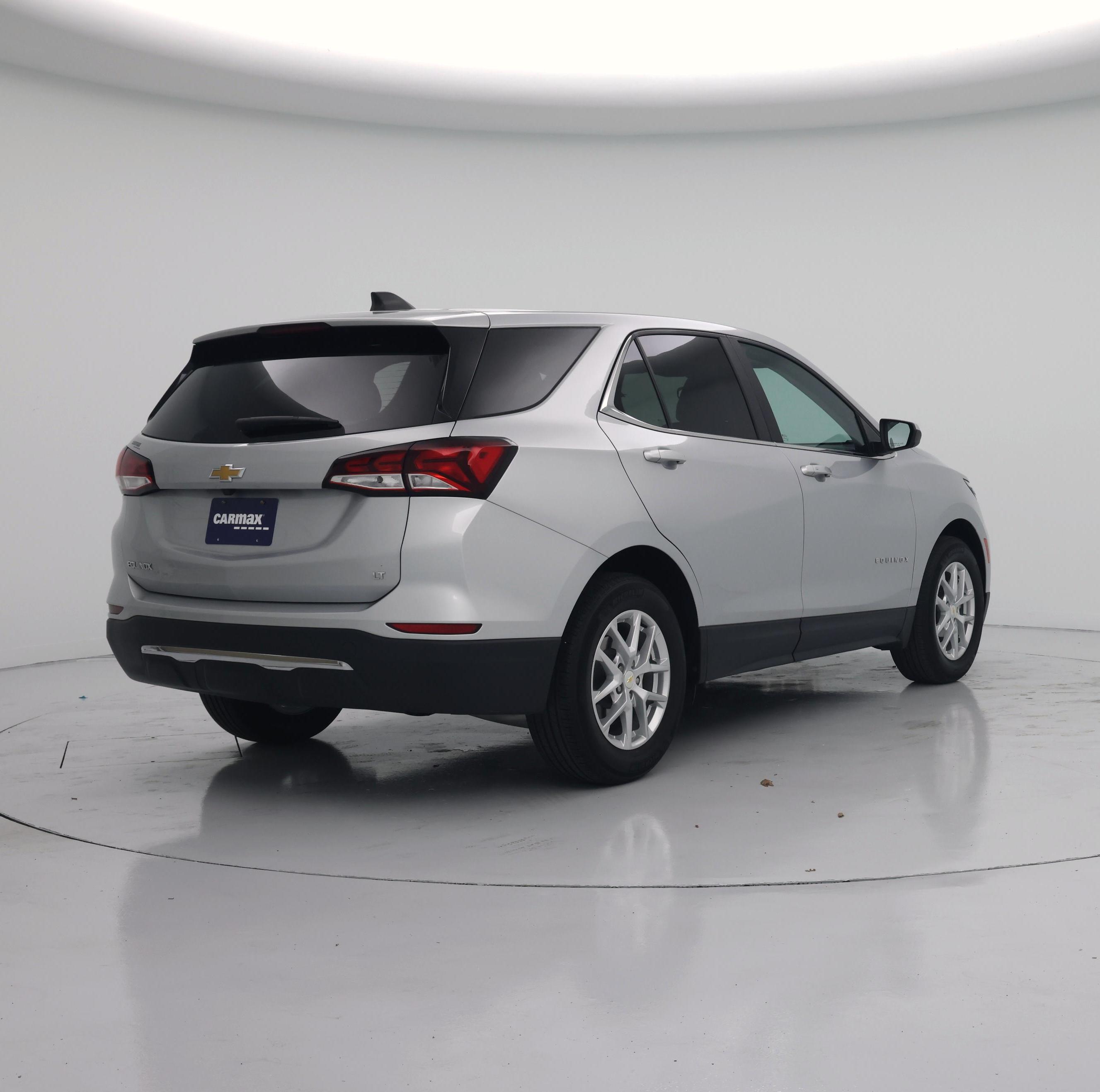 Thumbnail: 2022 Chevrolet Equinox - 8