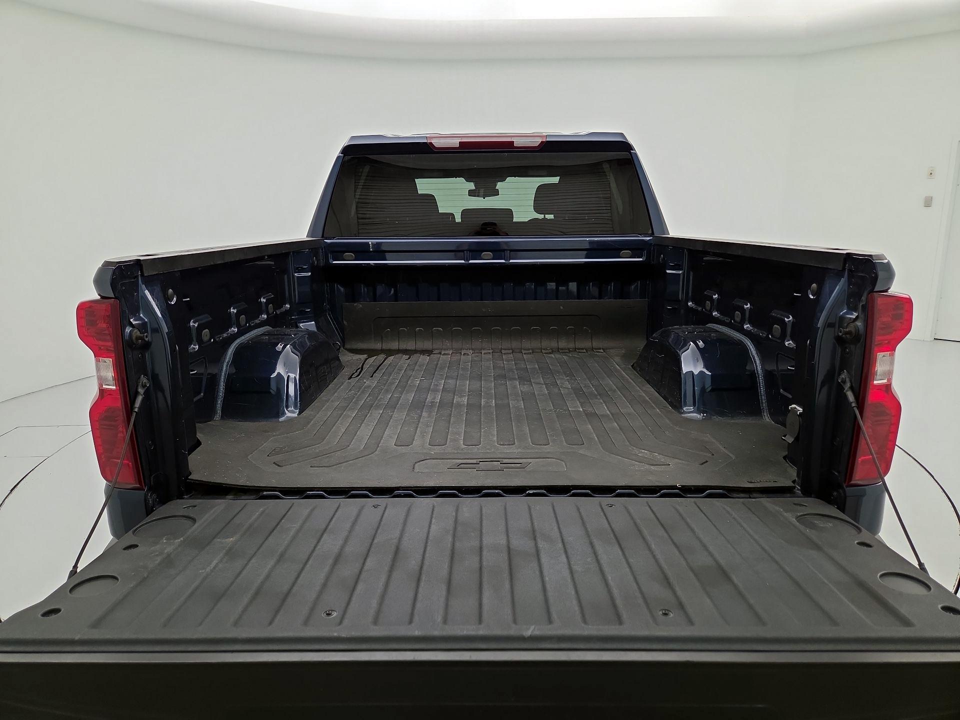 Thumbnail: 2023 Chevrolet Silverado 1500 - 20