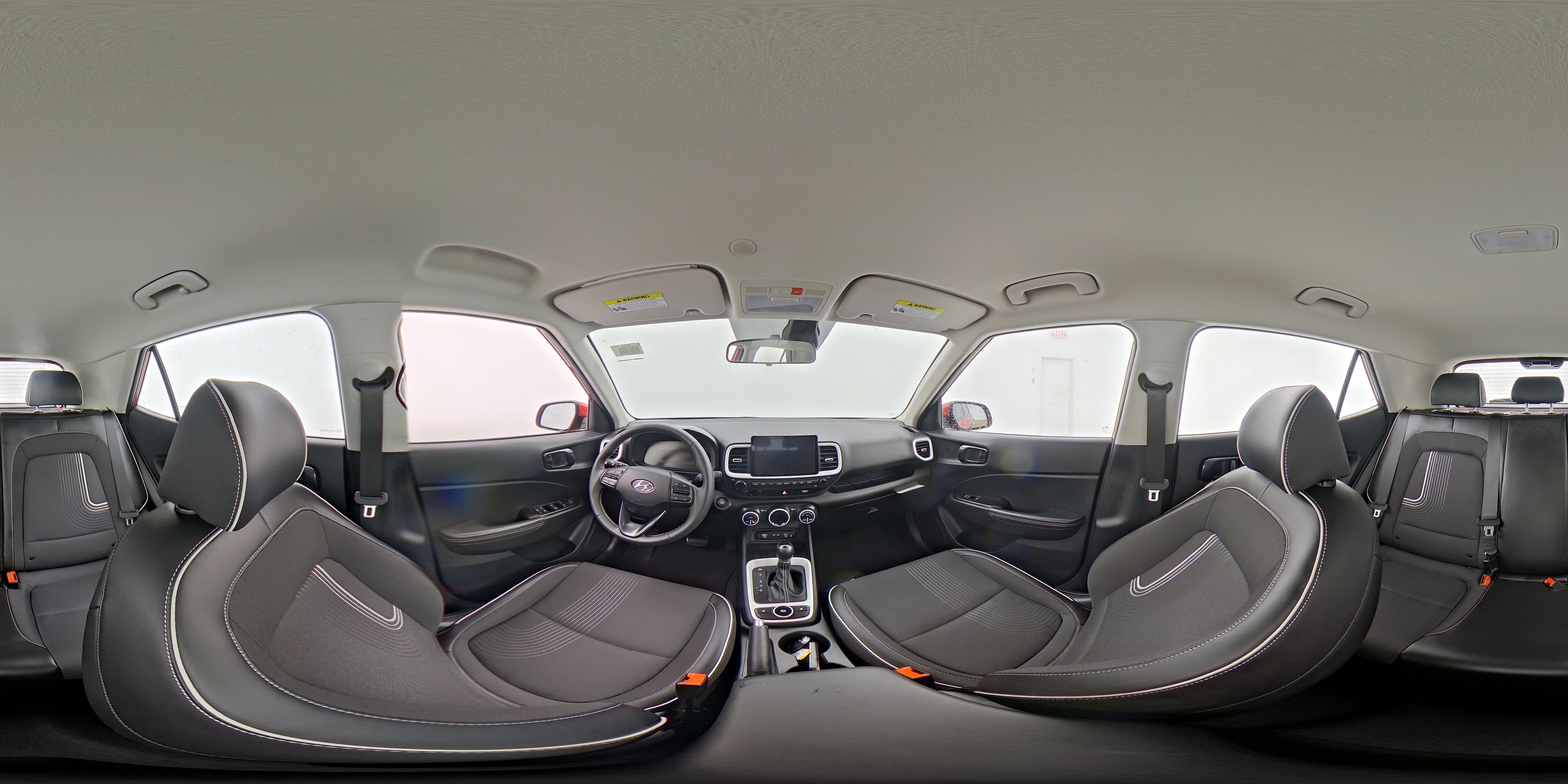 2023 Hyundai Venue Limited - Photo 24