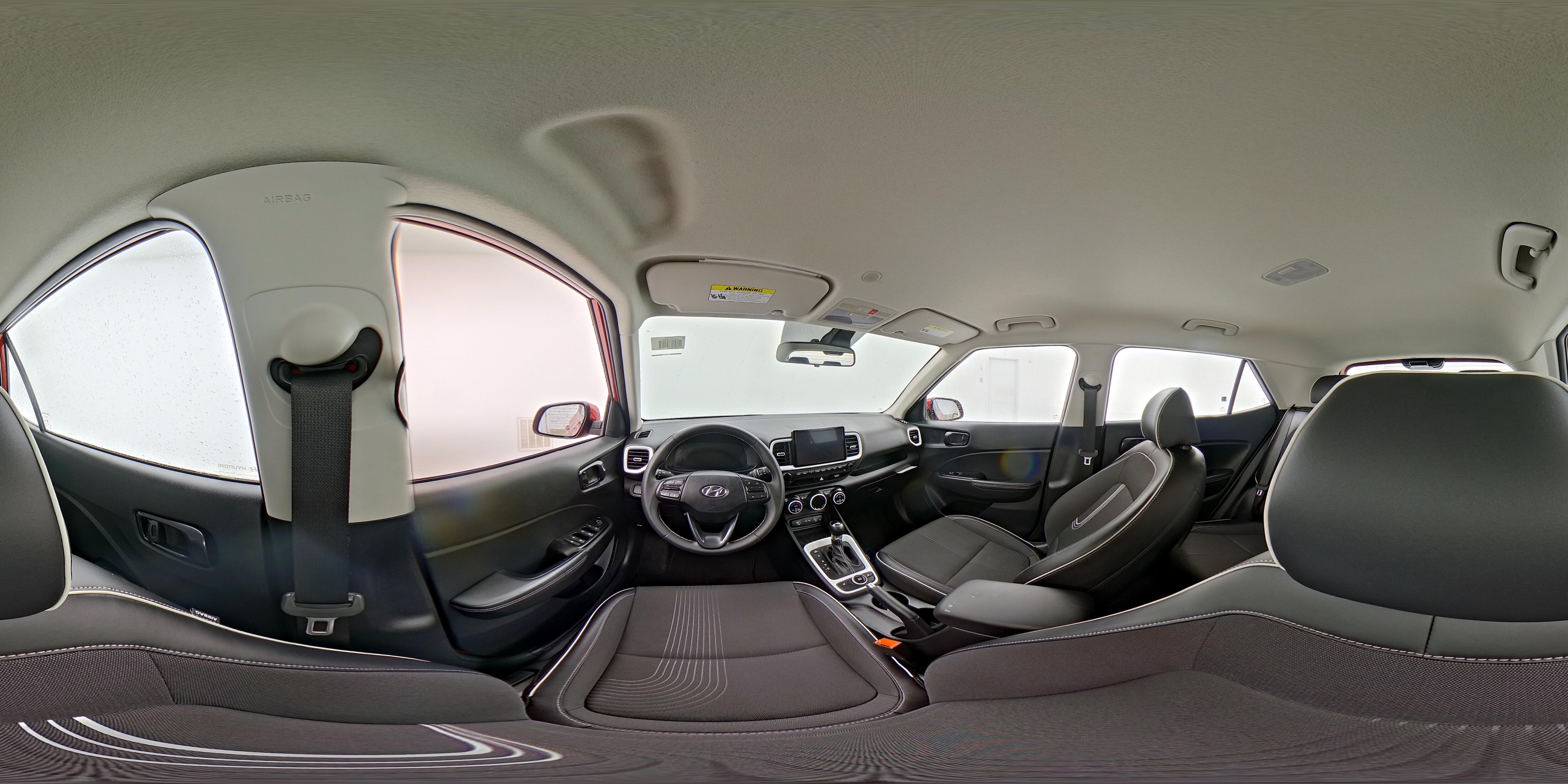 2023 Hyundai Venue Limited - Photo 25