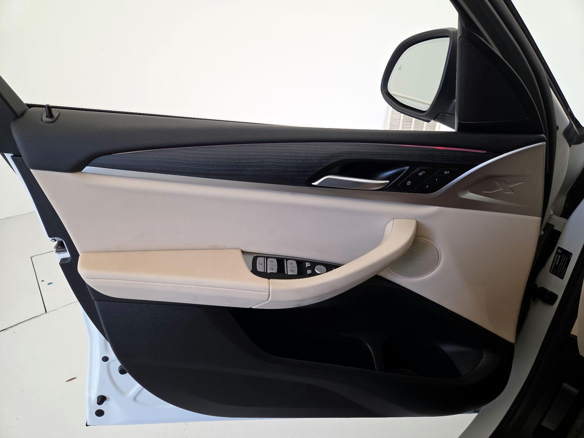 Thumbnail: 2022 BMW X3 - 12