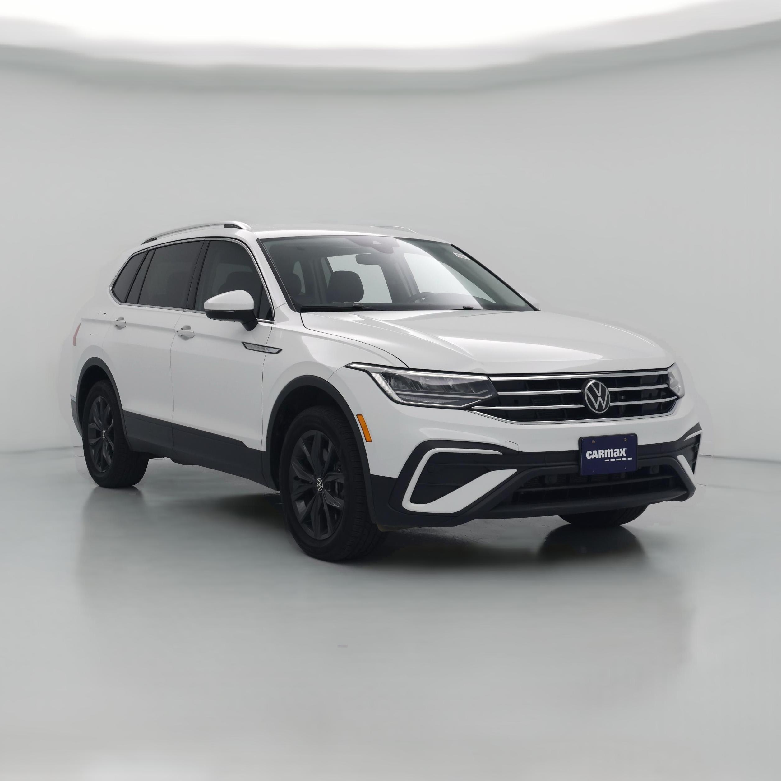 Thumbnail: 2024 Volkswagen Tiguan - 1