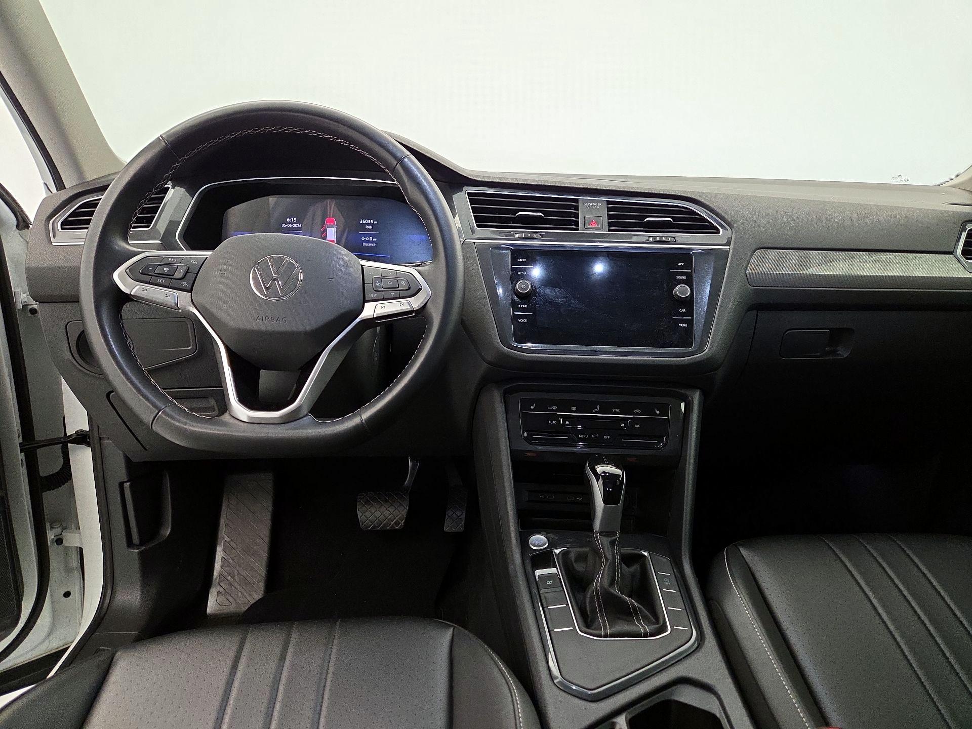 Thumbnail: 2024 Volkswagen Tiguan - 9