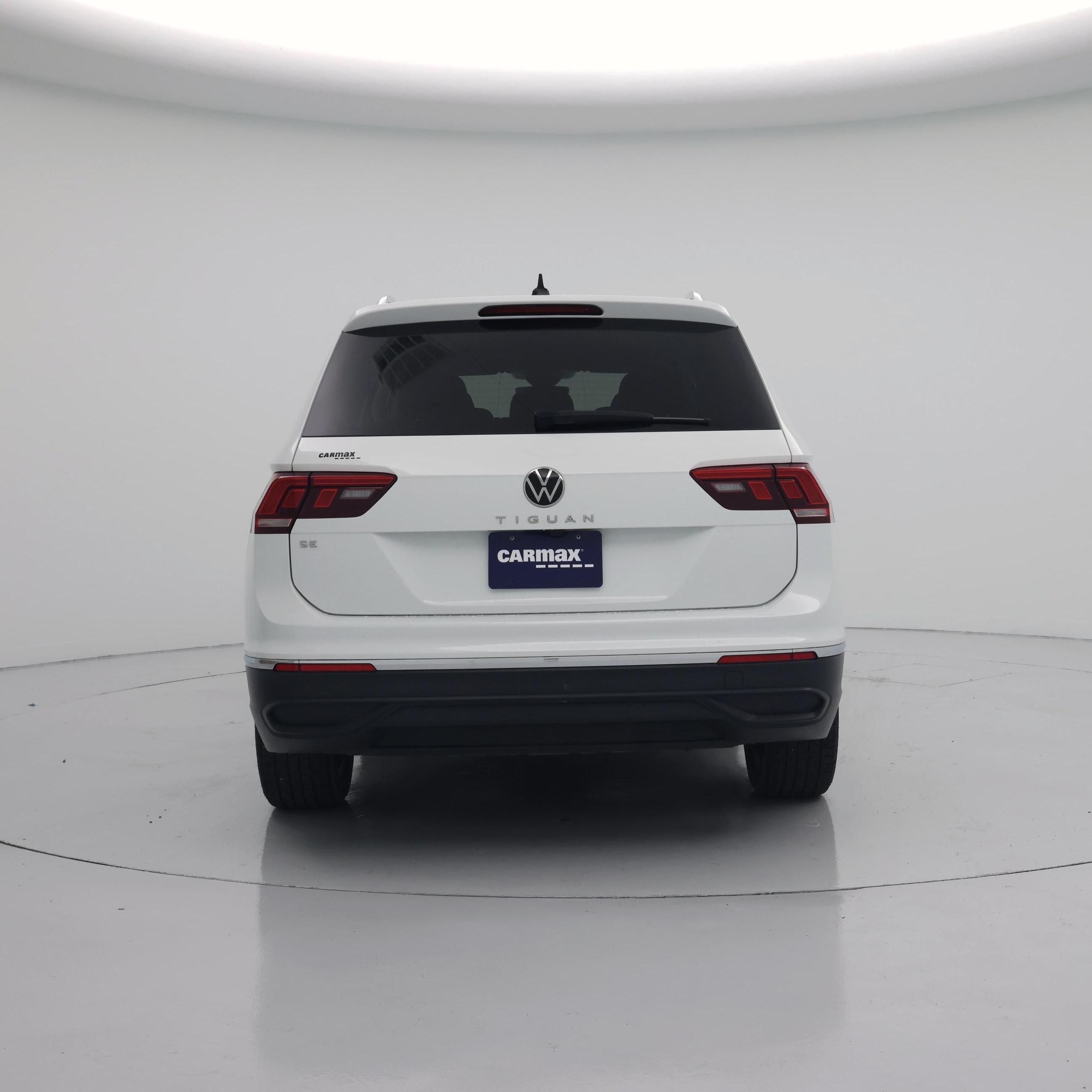 Thumbnail: 2024 Volkswagen Tiguan - 6