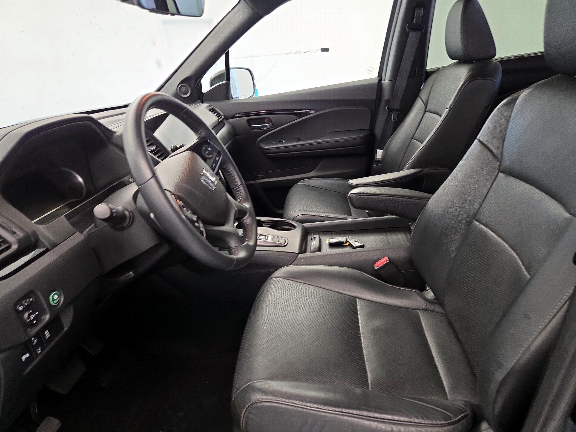 Thumbnail: 2021 Honda Passport - 11