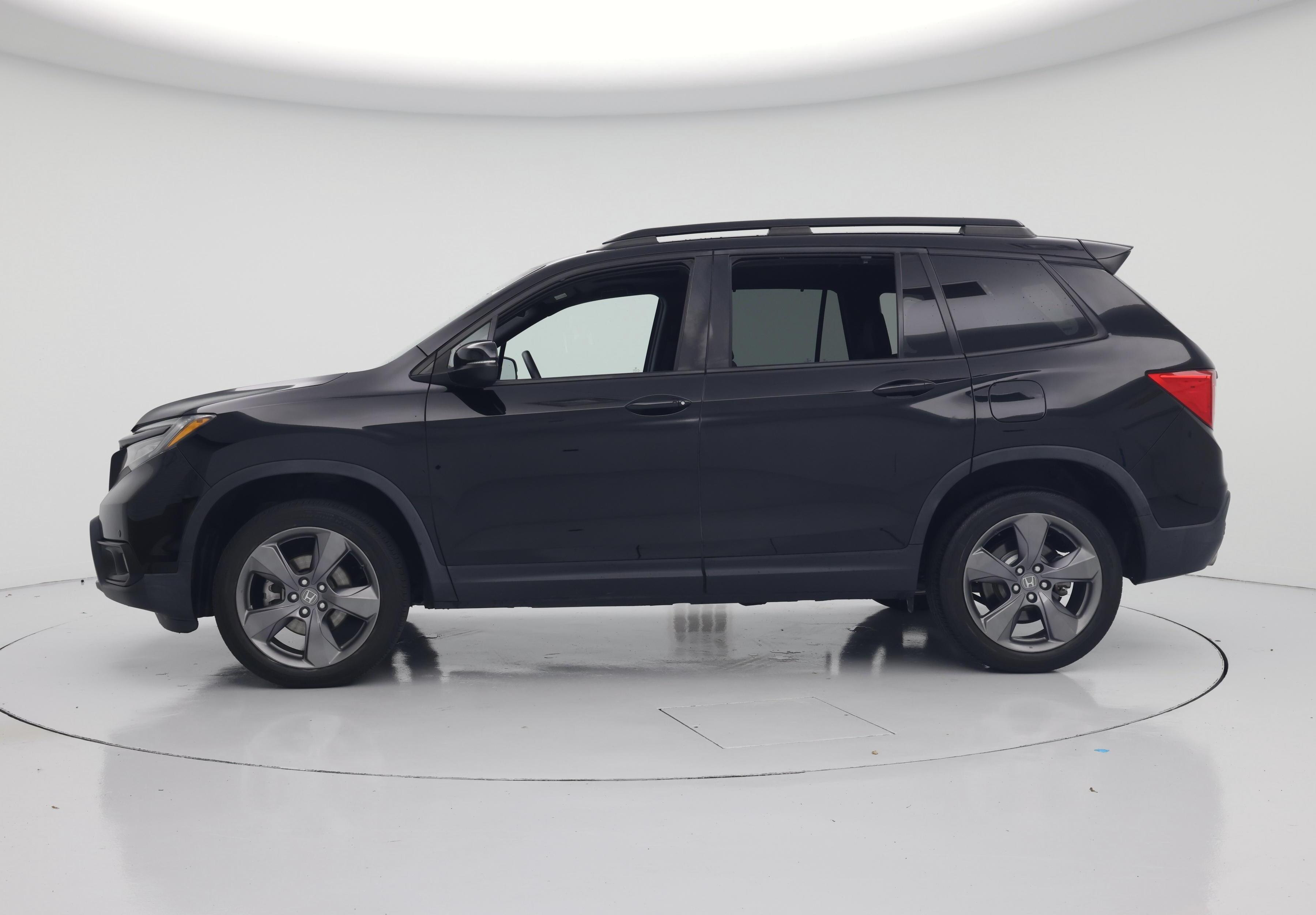 Thumbnail: 2021 Honda Passport - 3