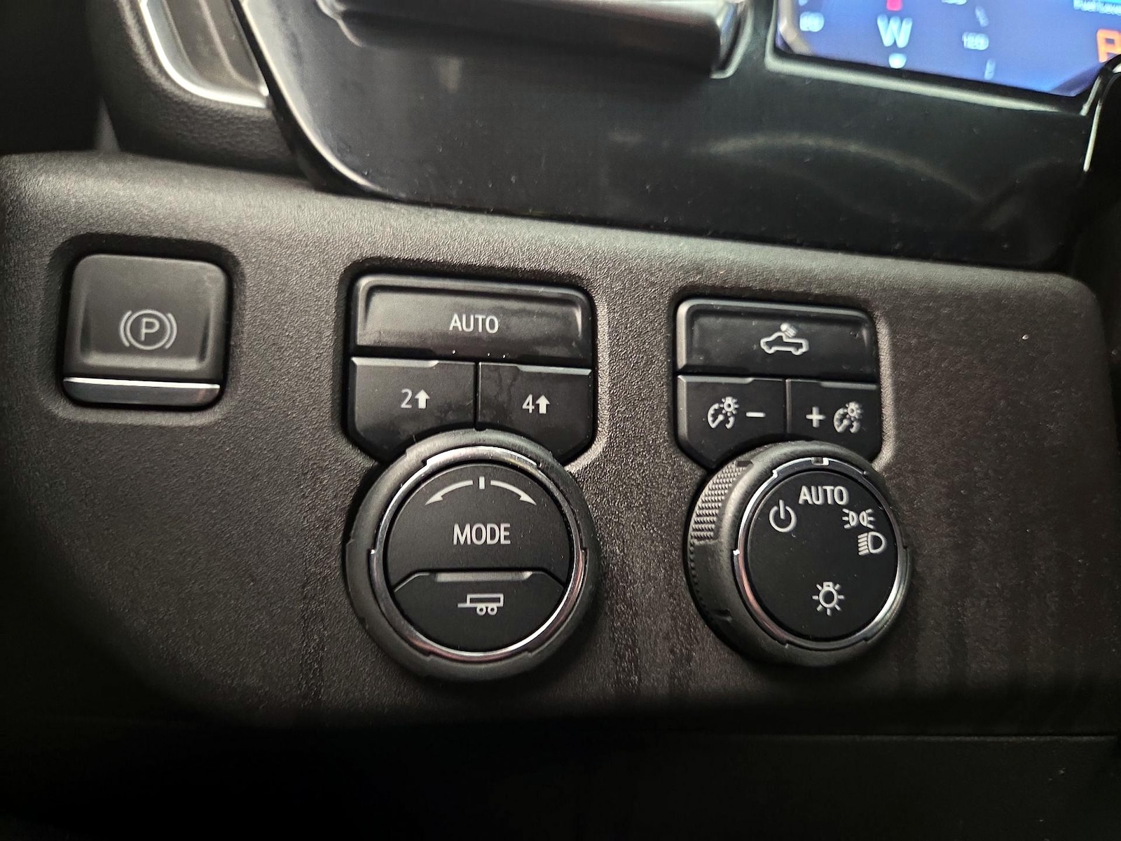 2023 Chevrolet Silverado 1500 LT - Photo 14