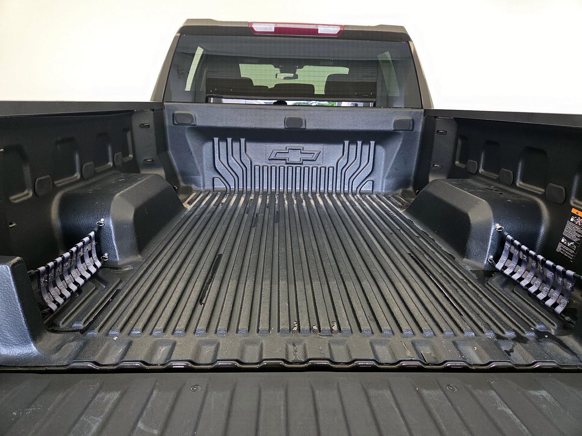 Thumbnail: 2023 Chevrolet Silverado 1500 - 19