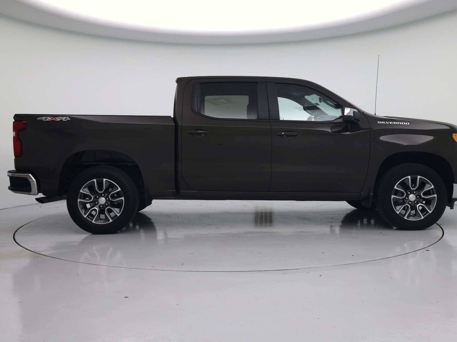 2023 Chevrolet Silverado 1500 LT - Photo 8