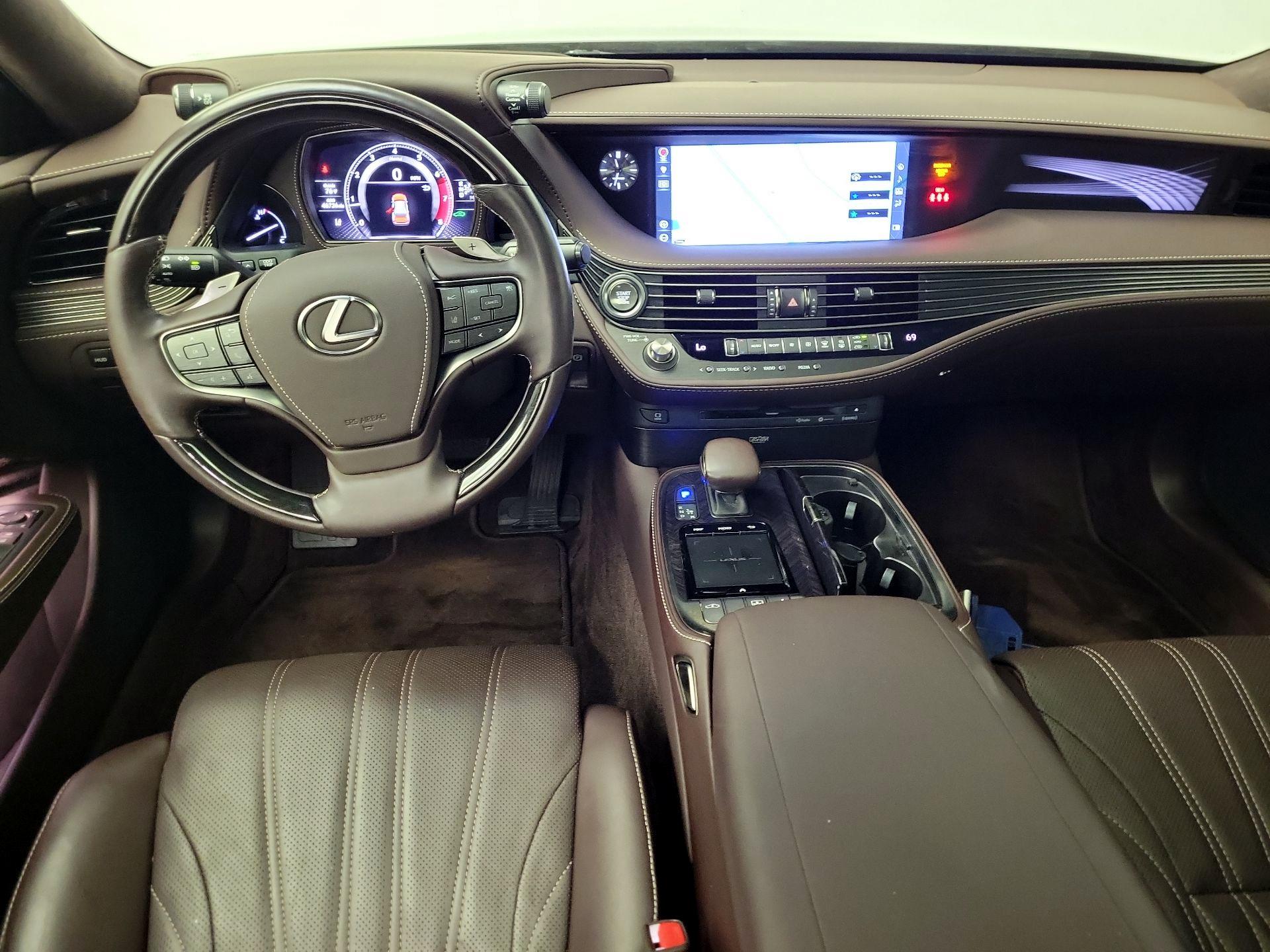 Thumbnail: 2018 Lexus LS - 9