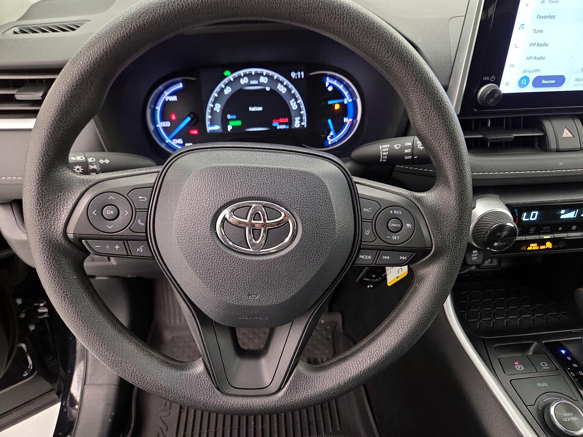 Thumbnail: 2024 Toyota RAV4 - 10