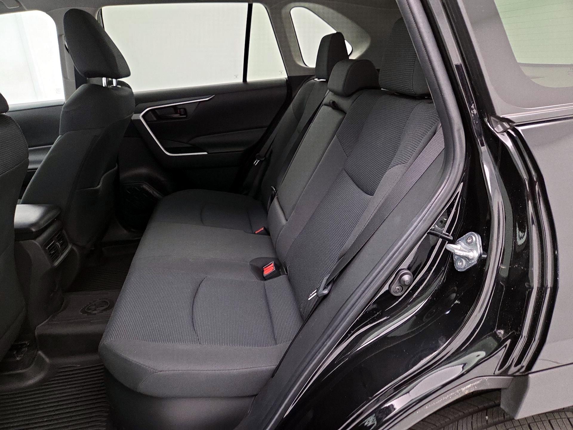 Thumbnail: 2024 Toyota RAV4 - 19