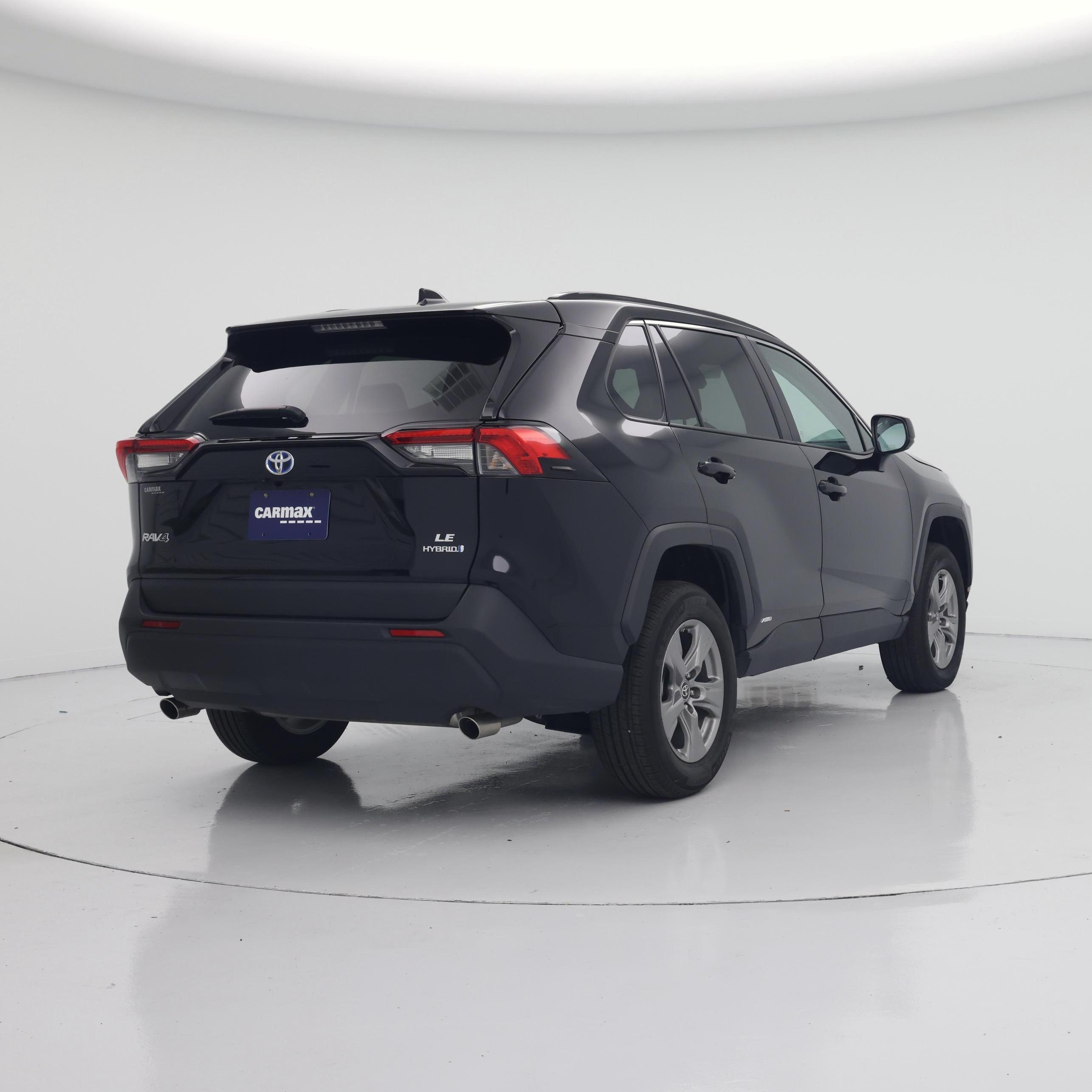 Thumbnail: 2024 Toyota RAV4 - 8
