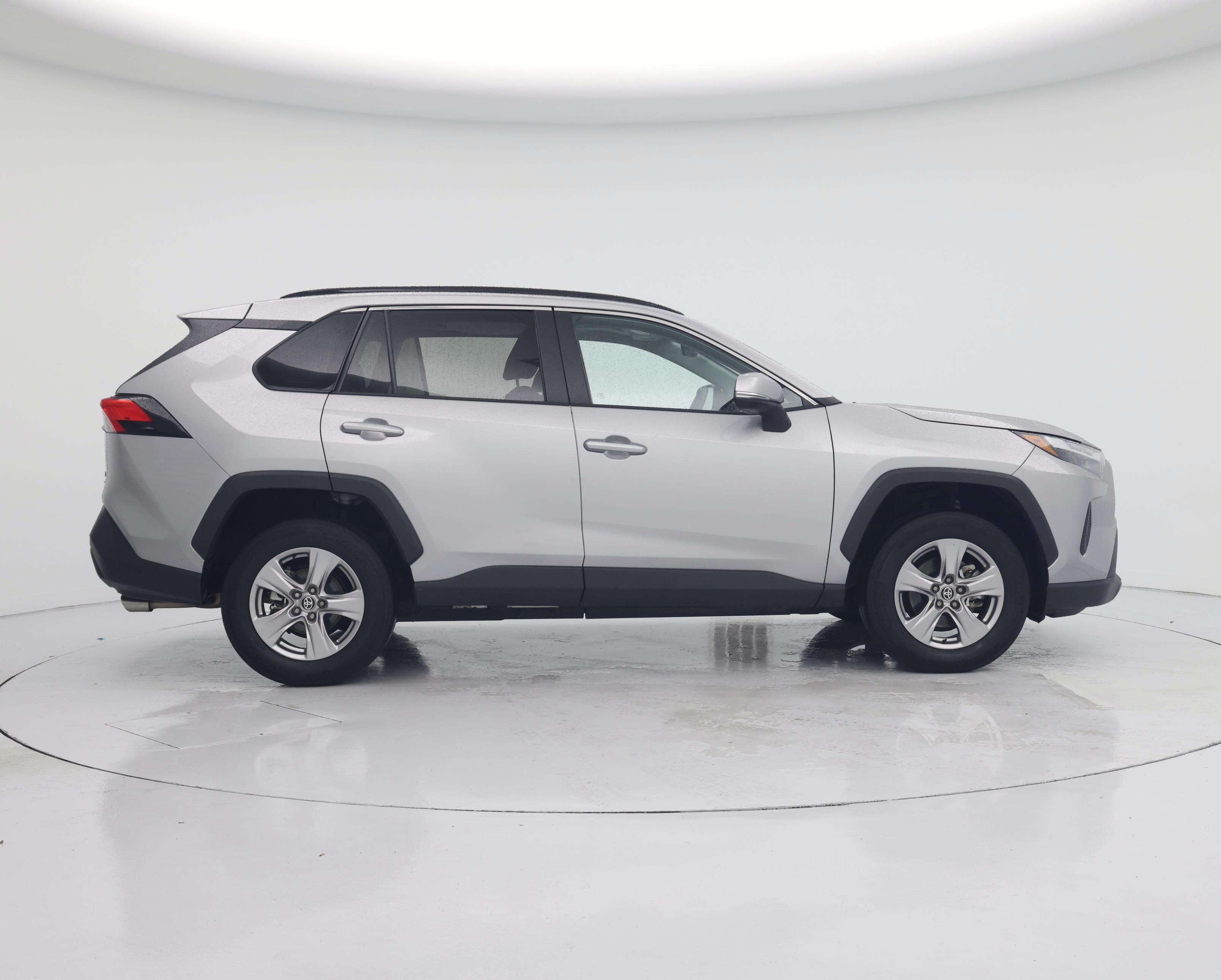 Thumbnail: 2022 Toyota RAV4 - 7