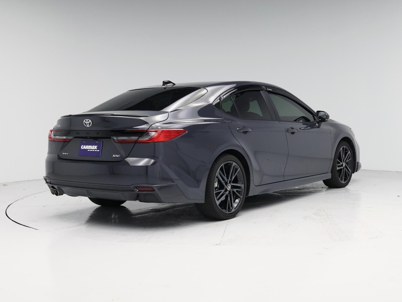 2025 Toyota Camry XSE - Photo 9