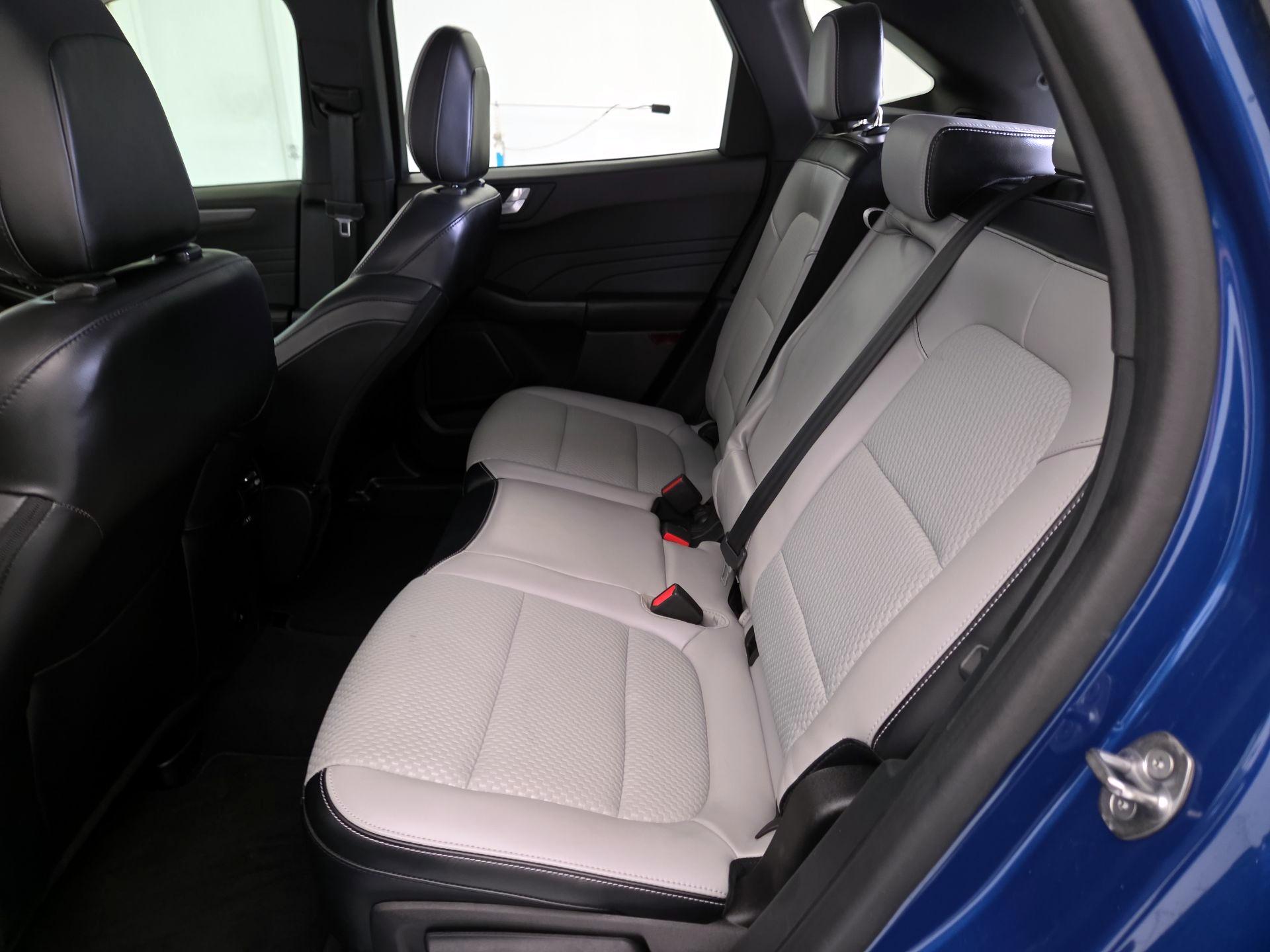 Thumbnail: 2023 Ford Escape - 19