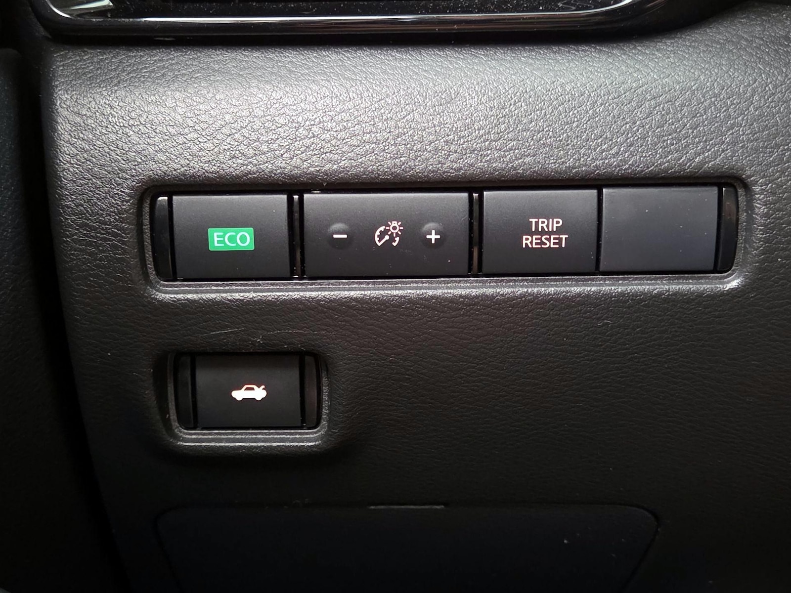 2024 Nissan Sentra SV - Photo 14