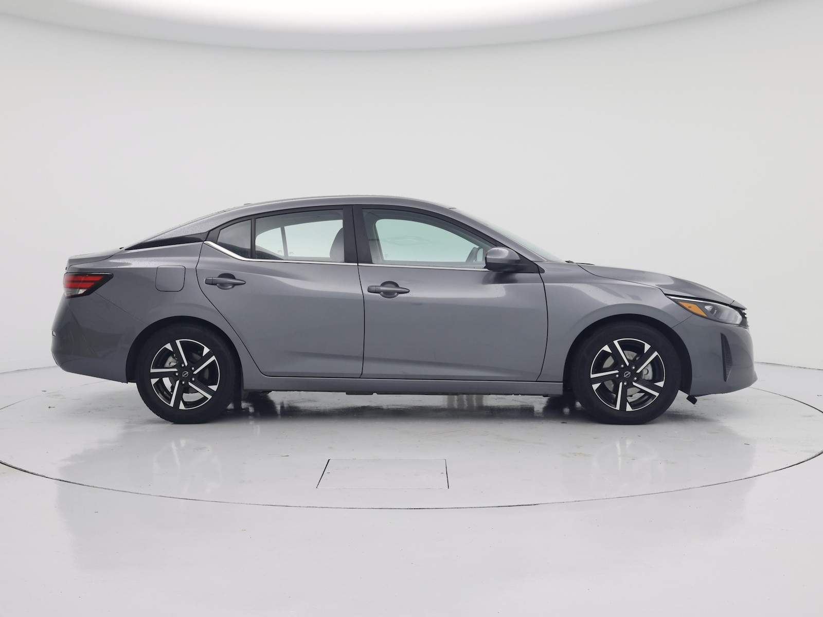 2024 Nissan Sentra SV - Photo 8