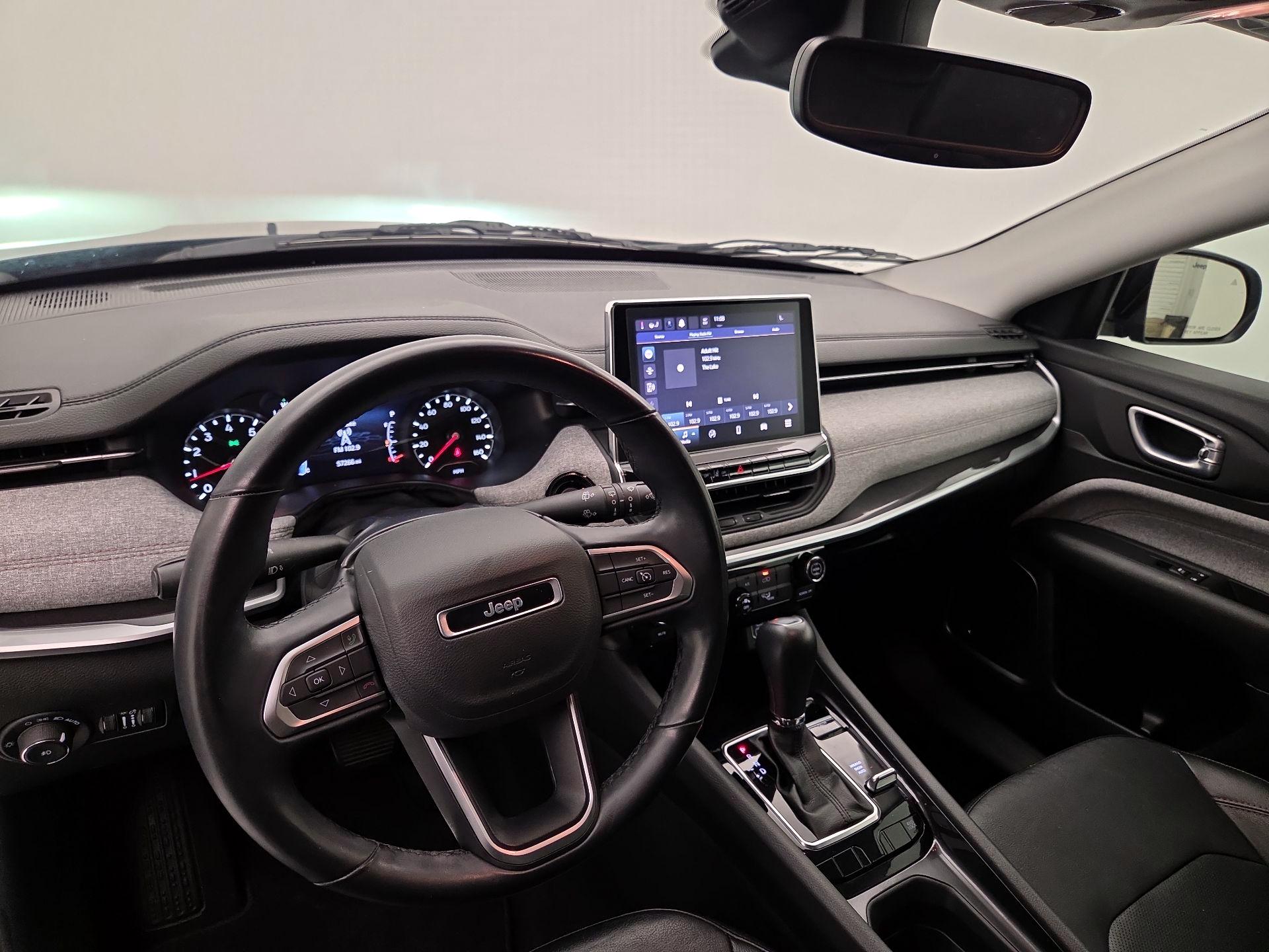 Thumbnail: 2022 Jeep Compass - 9