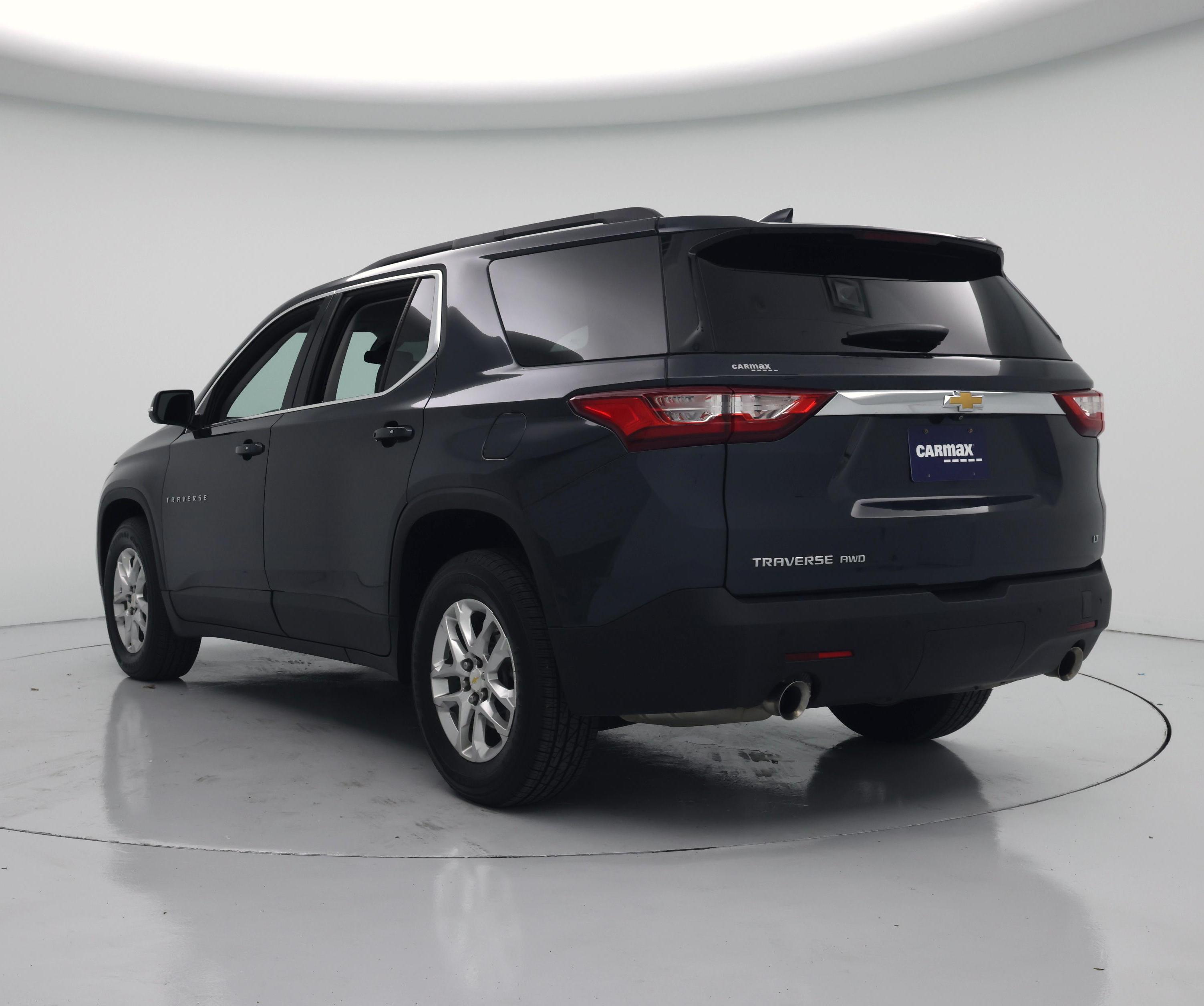 Thumbnail: 2021 Chevrolet Traverse - 2