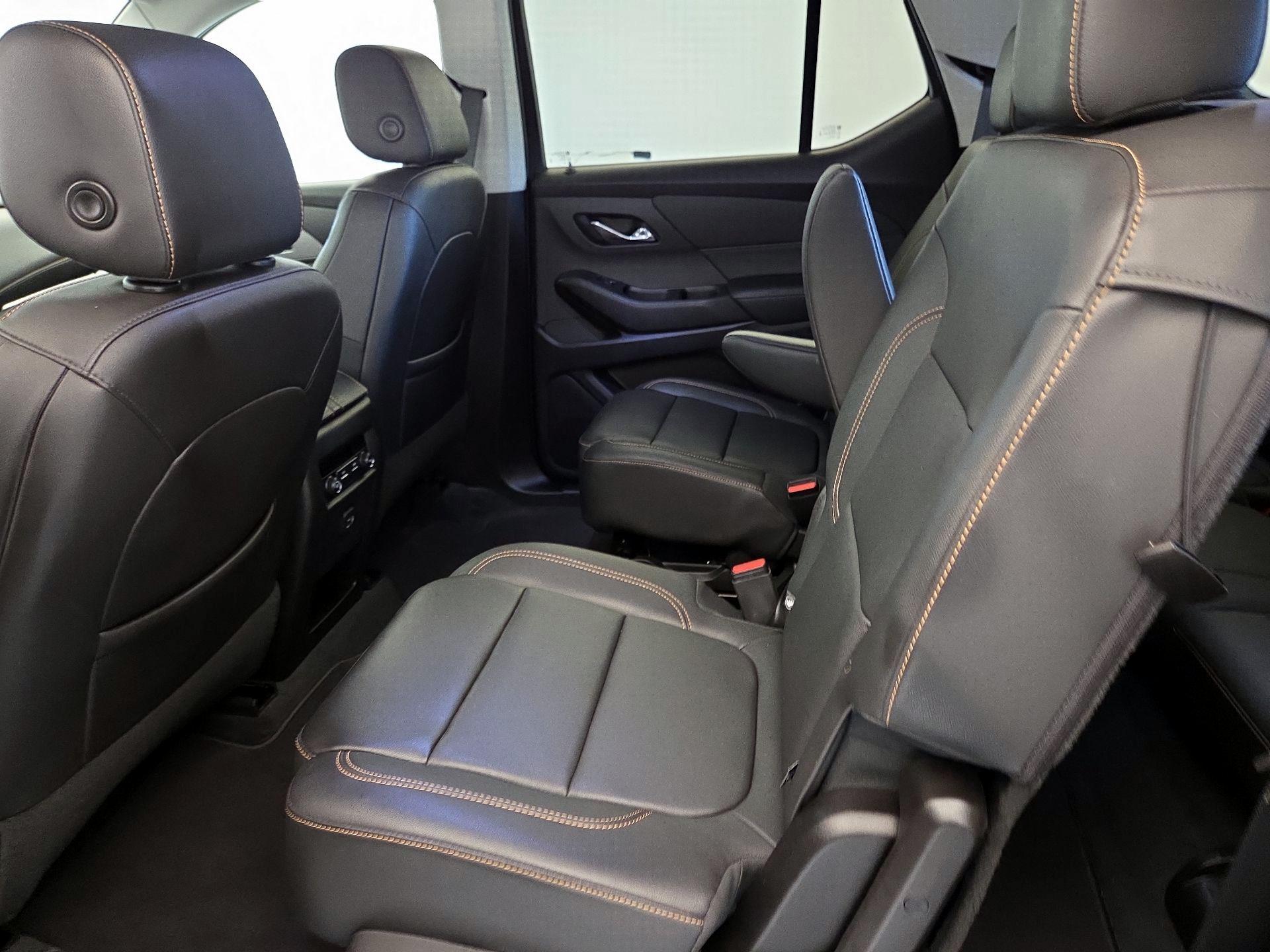 Thumbnail: 2021 Chevrolet Traverse - 19