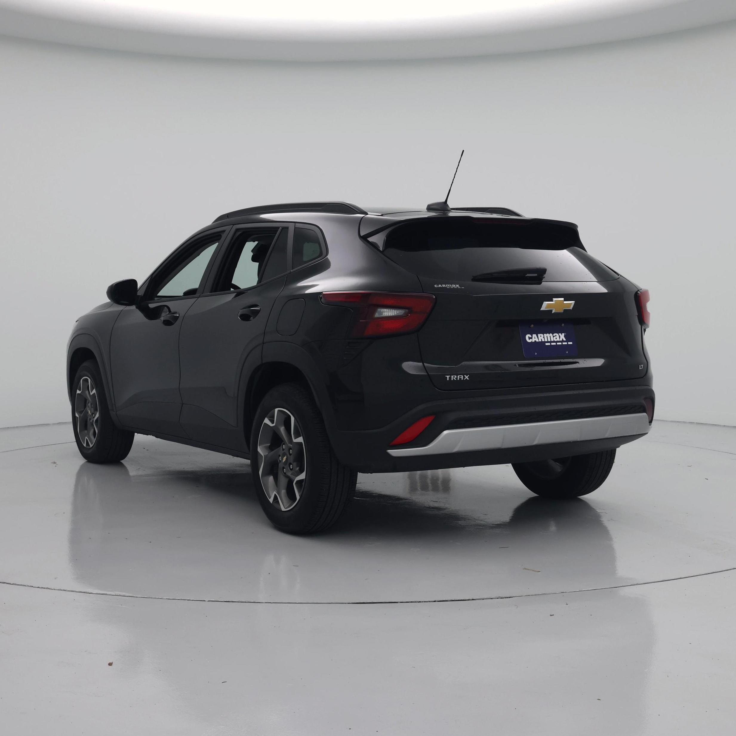 Thumbnail: 2025 Chevrolet Trax - 2